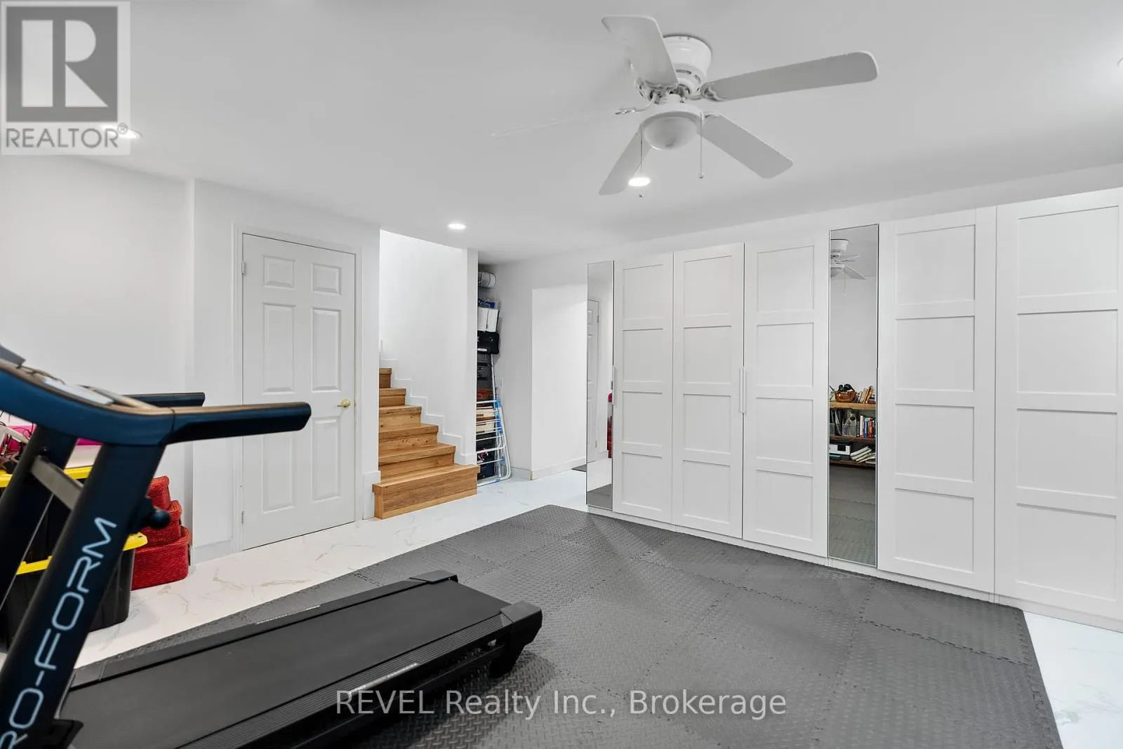 1546 NIGH ROAD