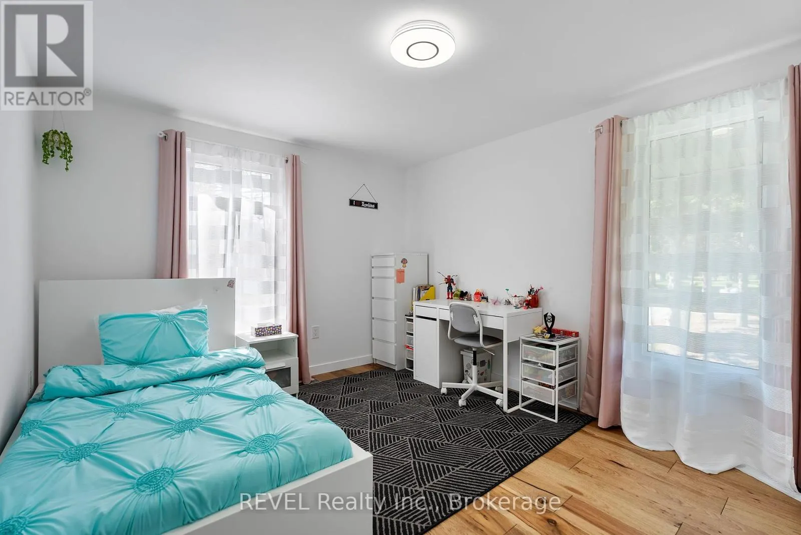 1546 NIGH ROAD