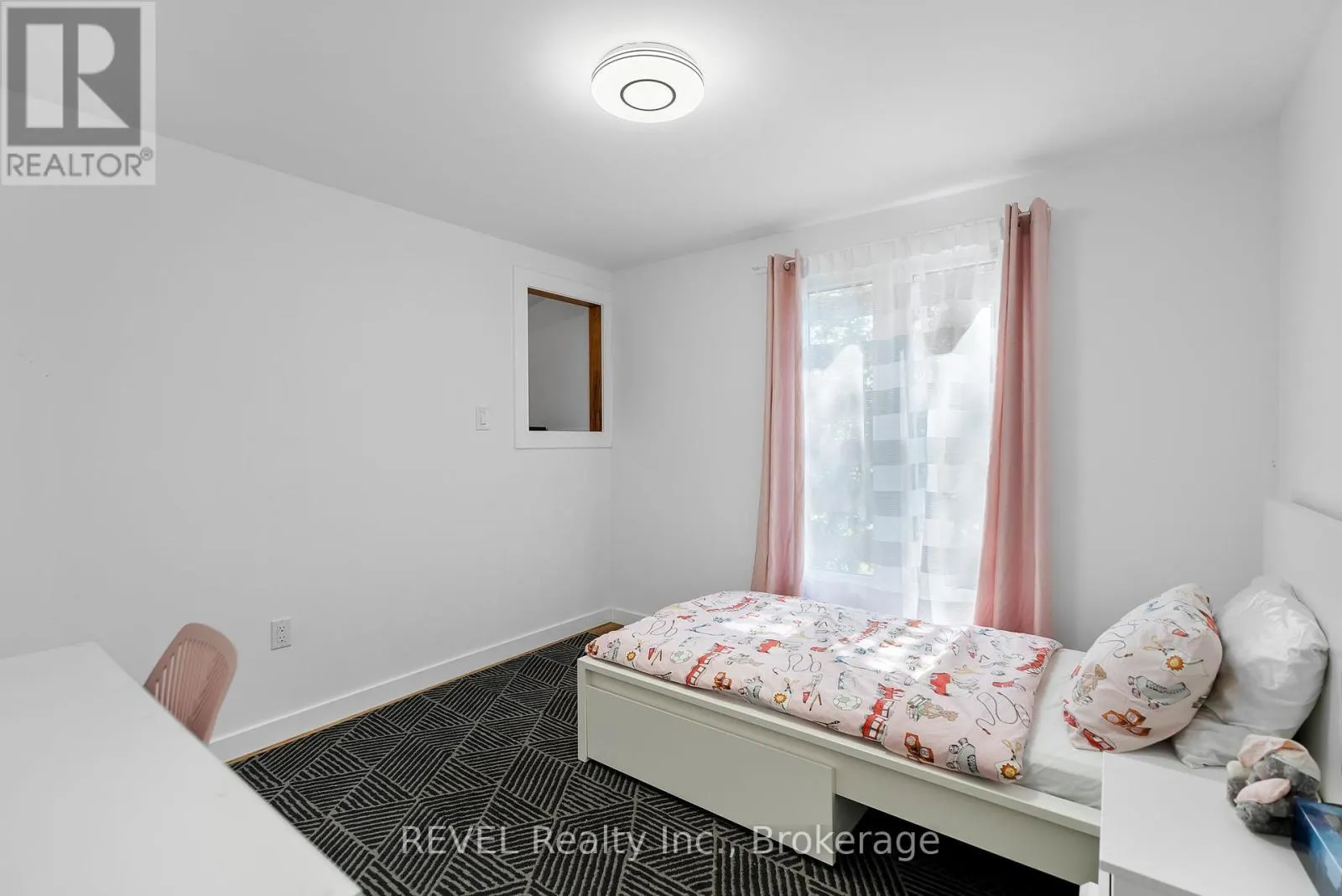 1546 NIGH ROAD