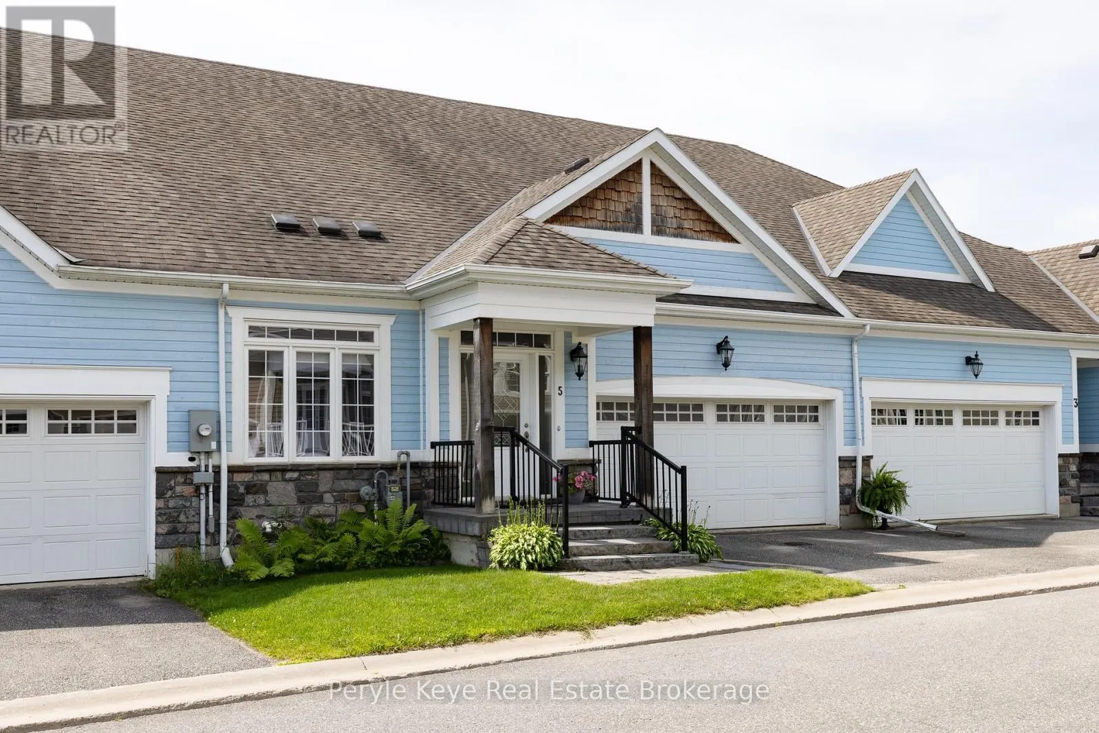 5 PRESCOTT CRESCENT