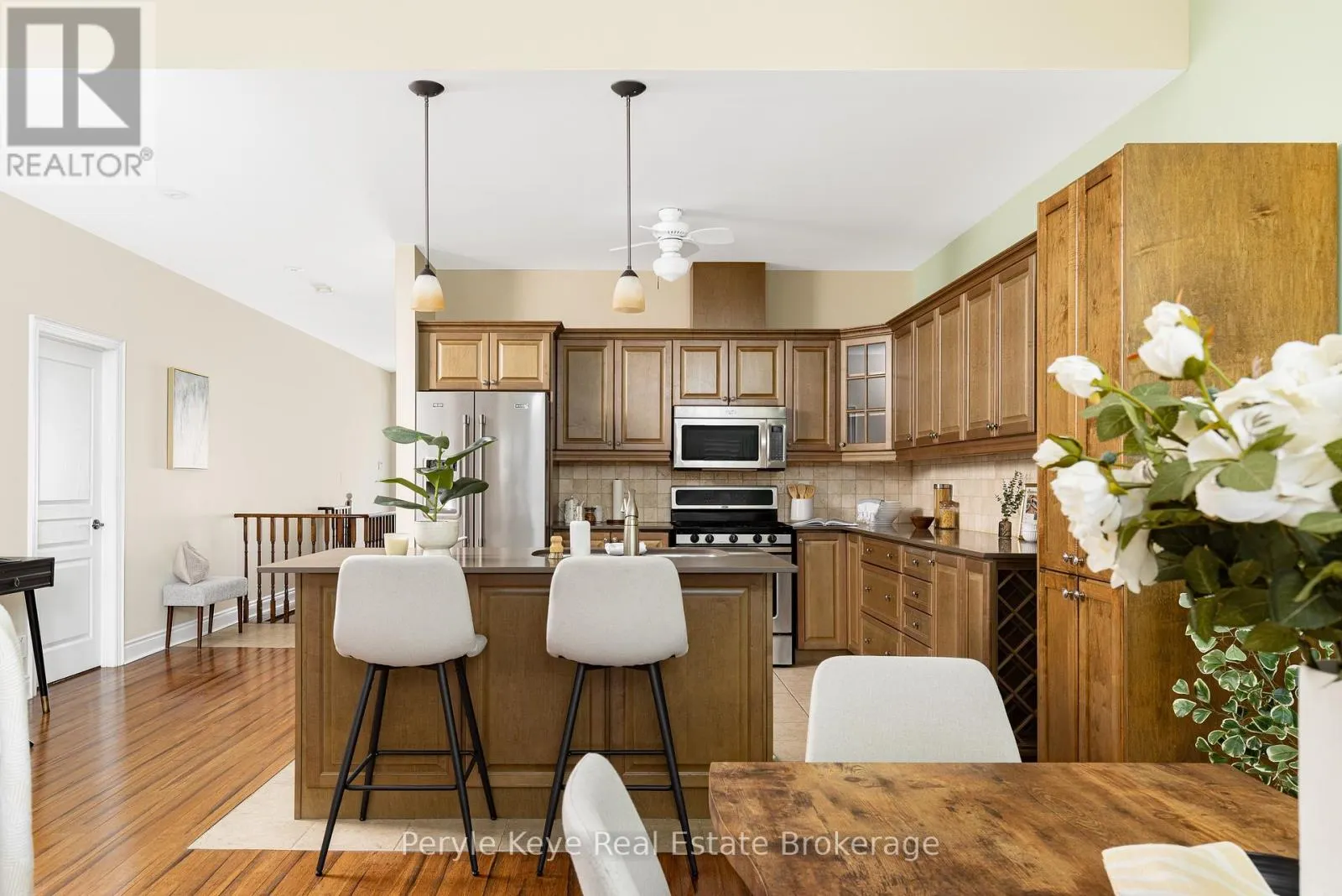 5 PRESCOTT CRESCENT