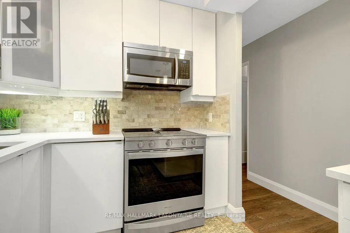 401 - 475 LAURIER AVENUE W