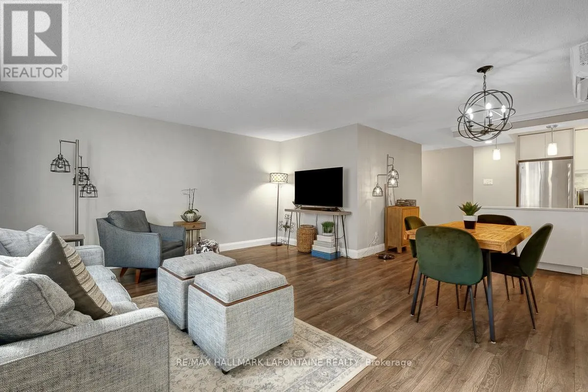 401 - 475 LAURIER AVENUE W