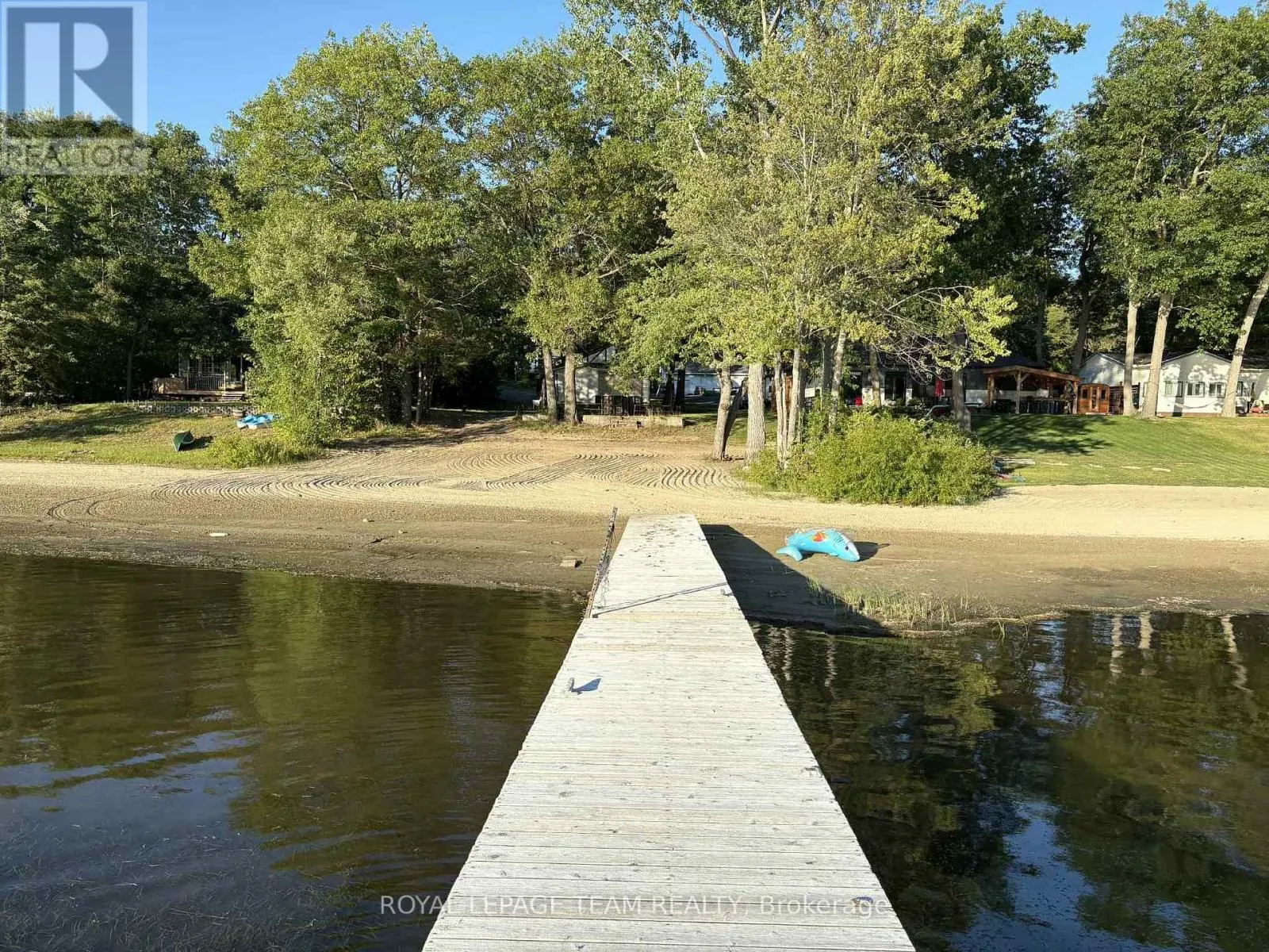 1142 BAYVIEW DRIVE