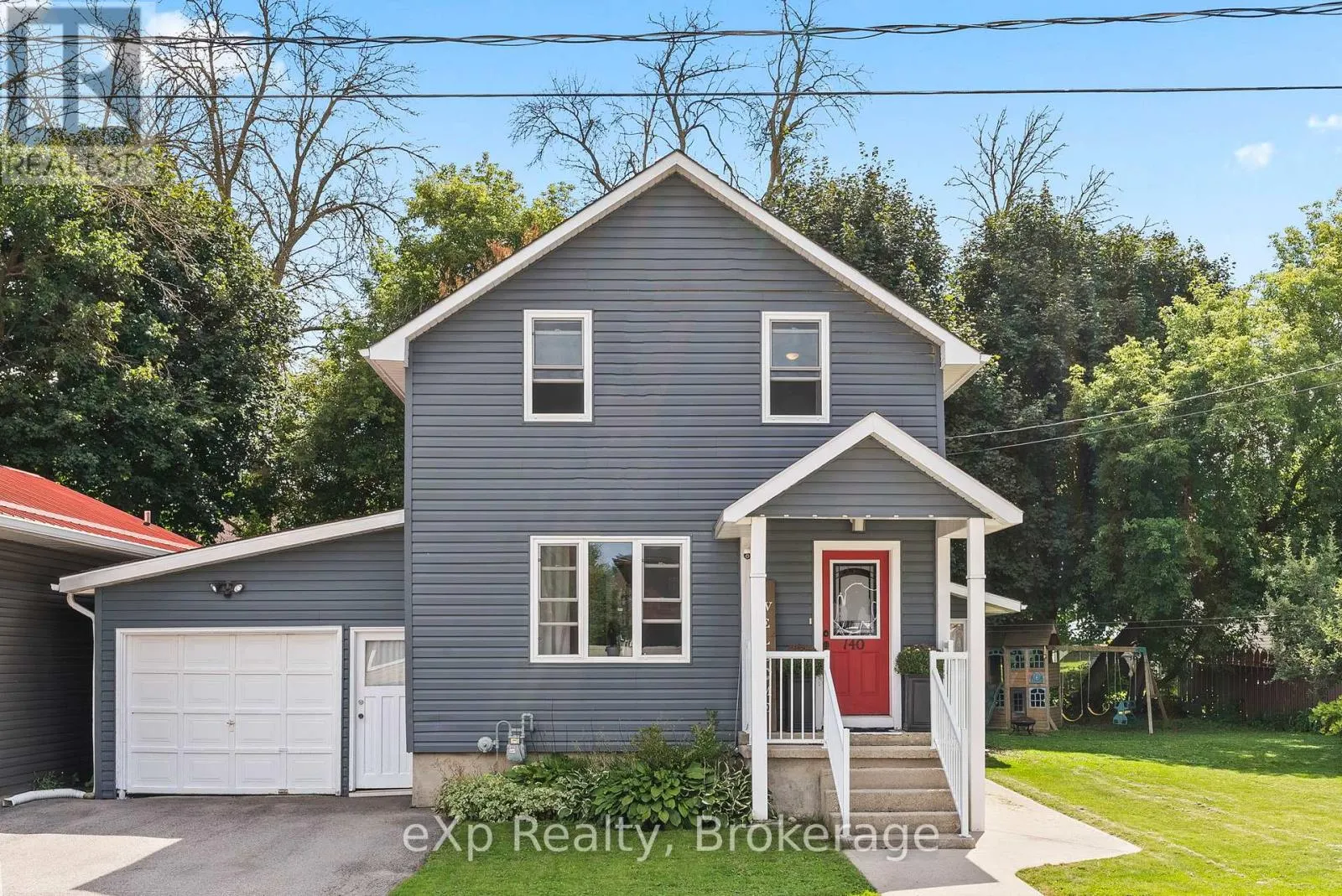 140 KING STREET E