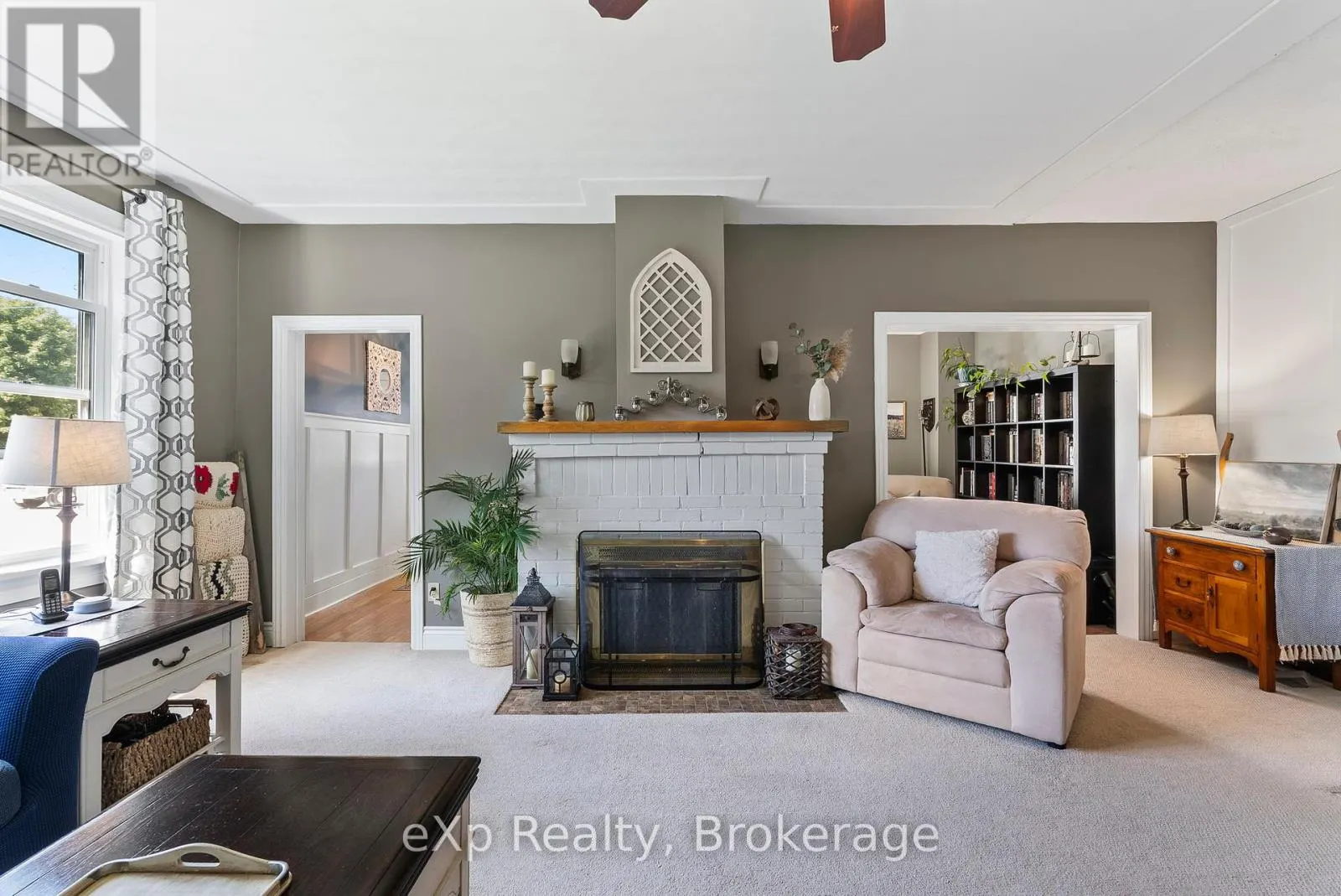 140 KING STREET E