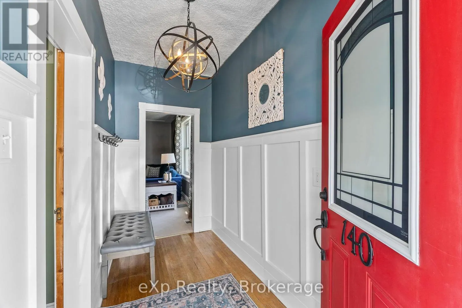 140 KING STREET E