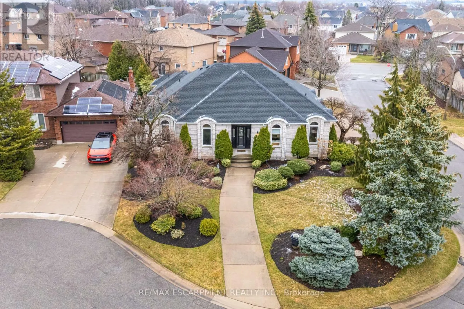 31 INGRID COURT
