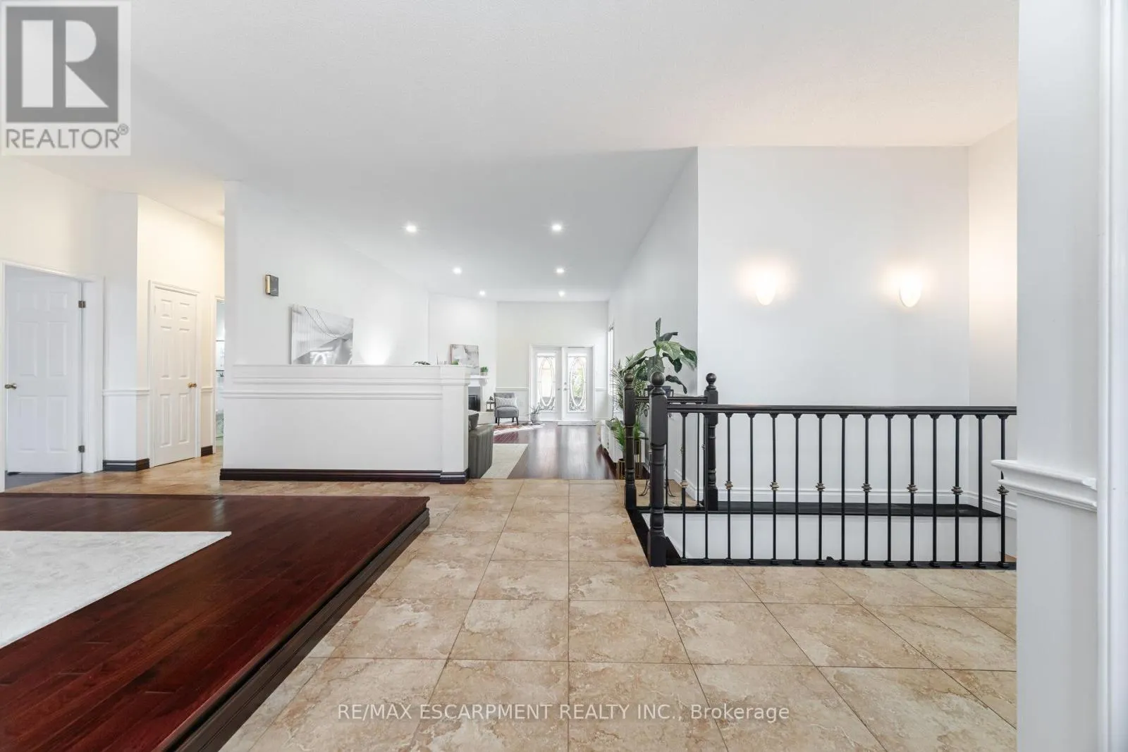 31 INGRID COURT