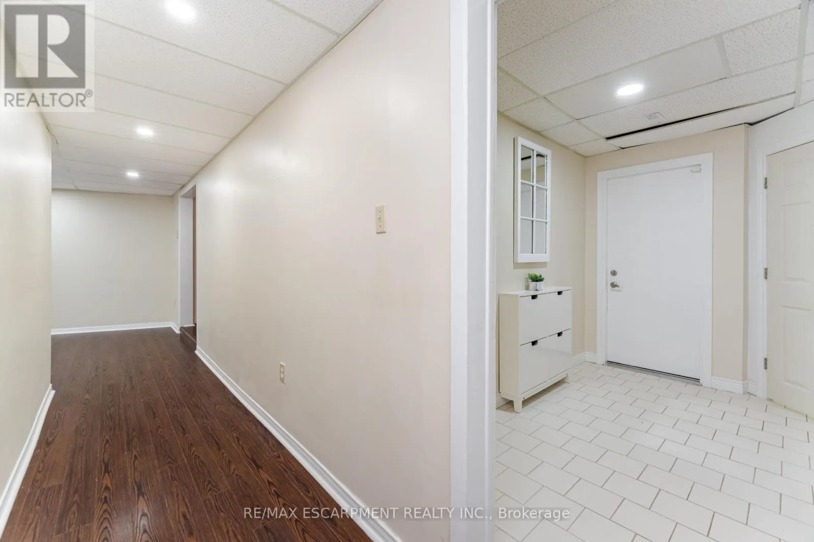 31 INGRID COURT