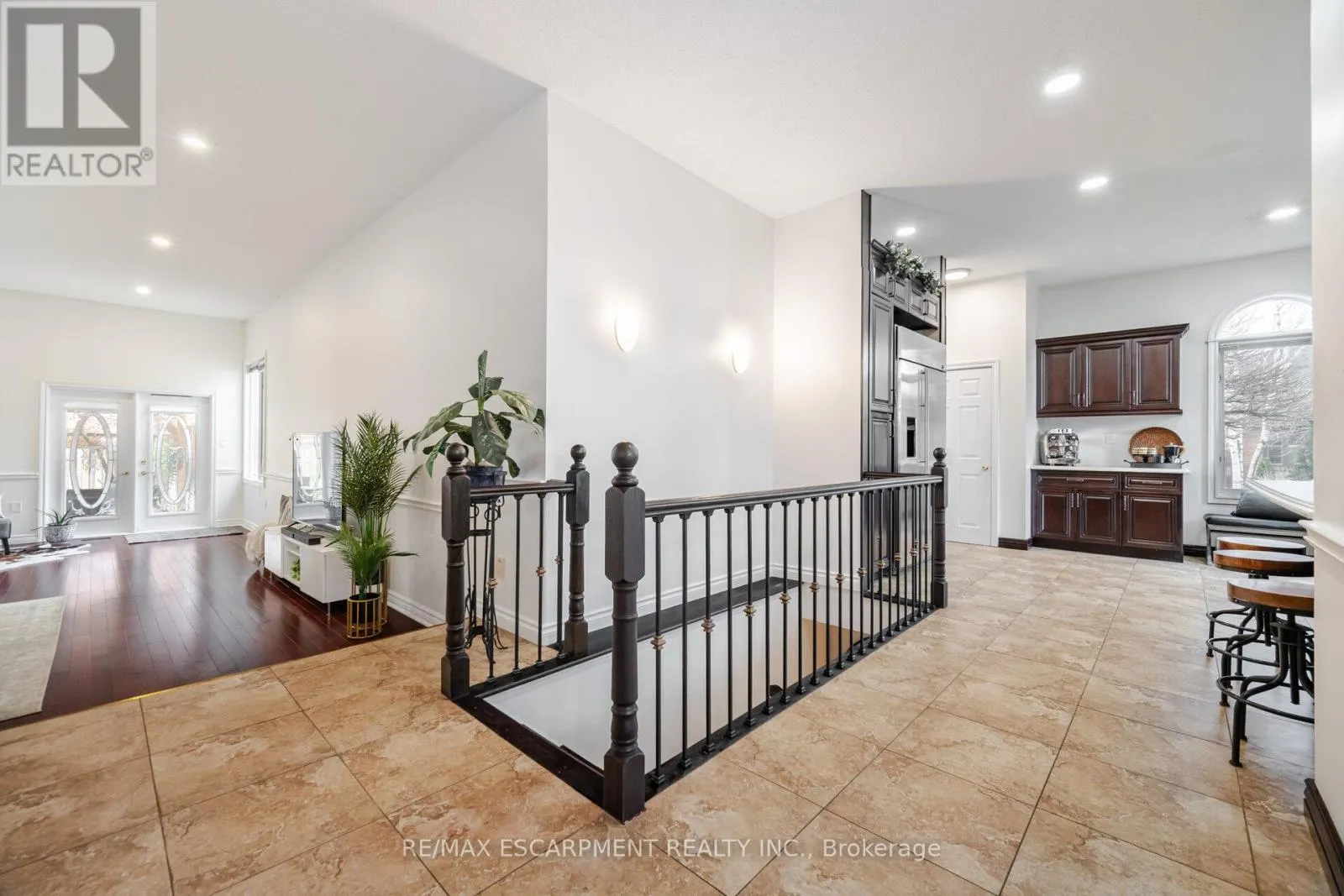 31 INGRID COURT