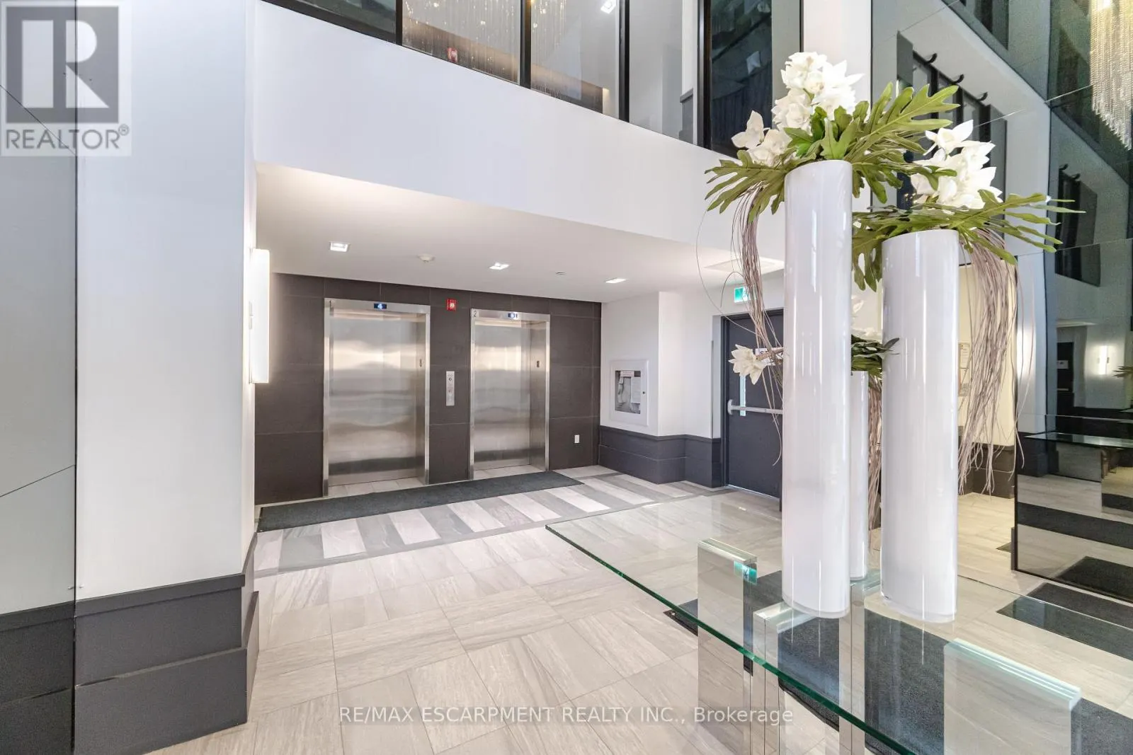 308 - 10 CONCORD PLACE