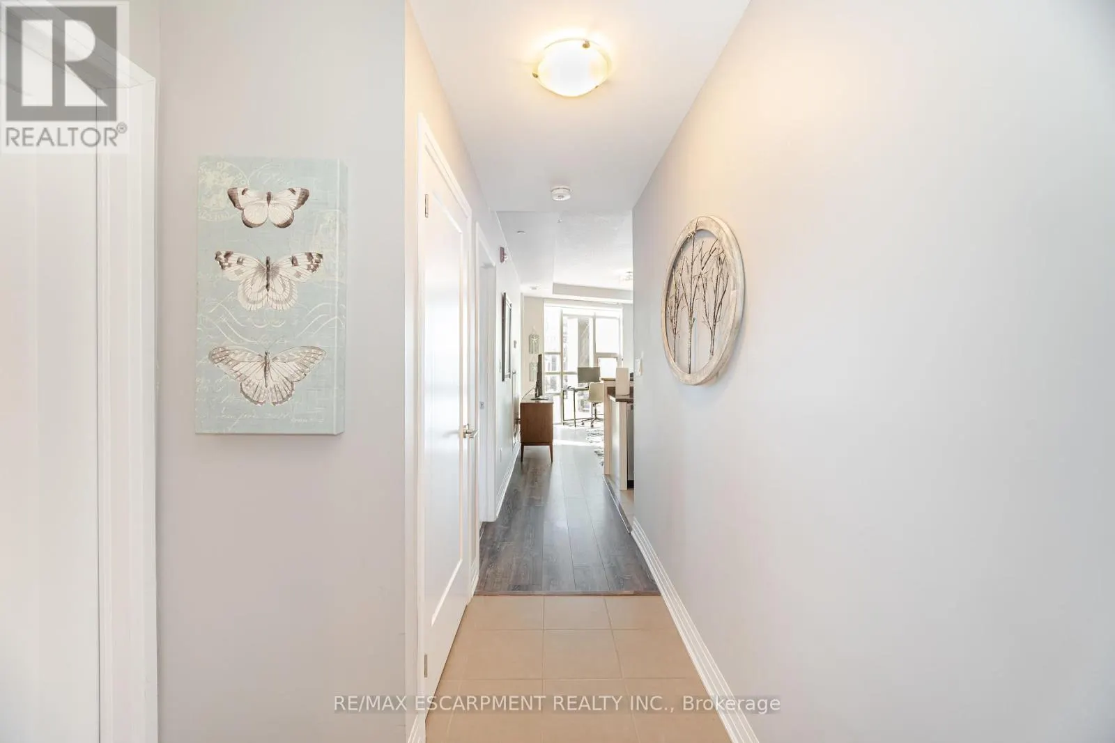 308 - 10 CONCORD PLACE