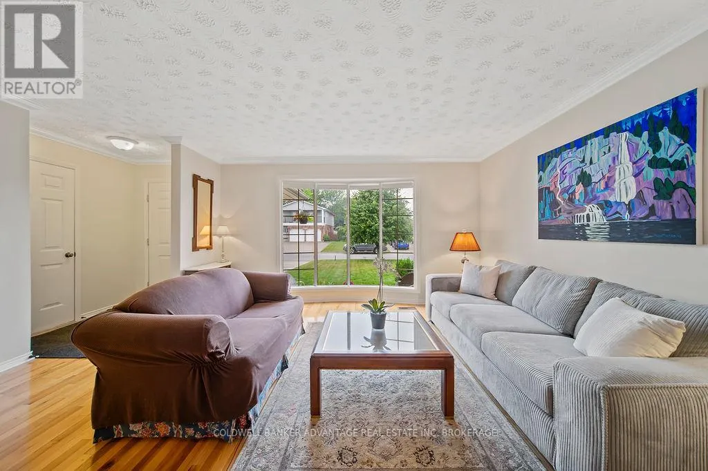 7362 NATHAN CRESCENT