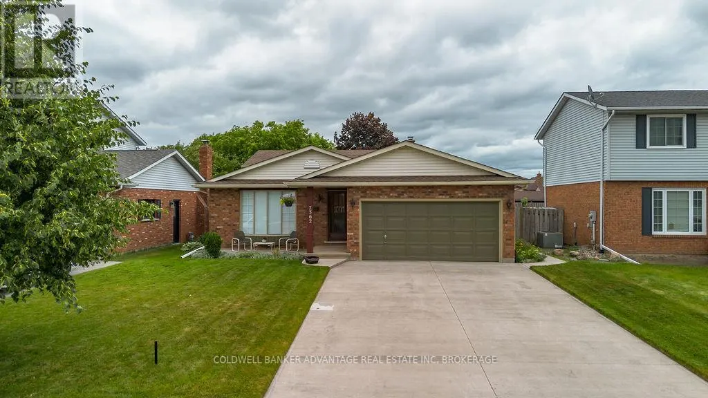 7362 NATHAN CRESCENT