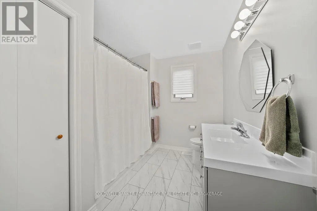 7362 NATHAN CRESCENT