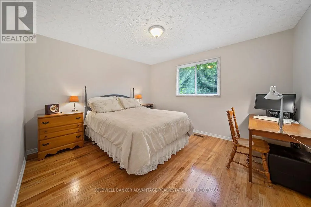 7362 NATHAN CRESCENT
