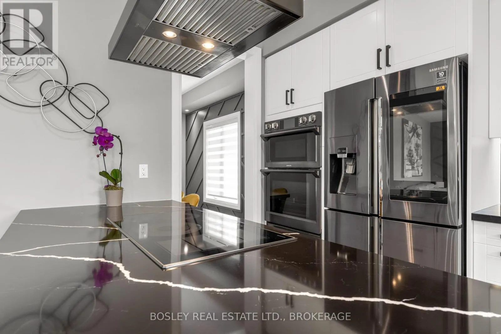 251 SHOREVIEW DRIVE