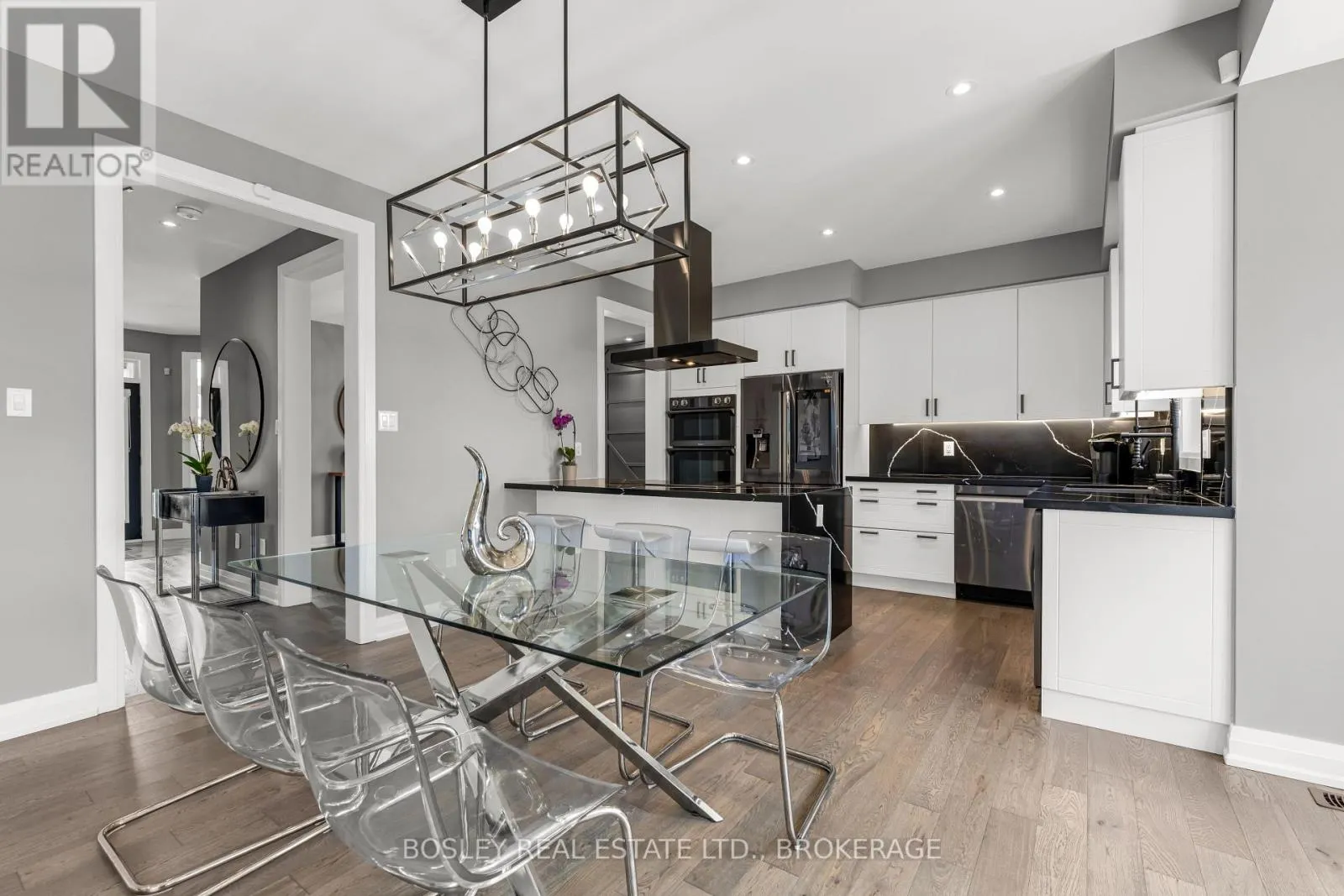 251 SHOREVIEW DRIVE