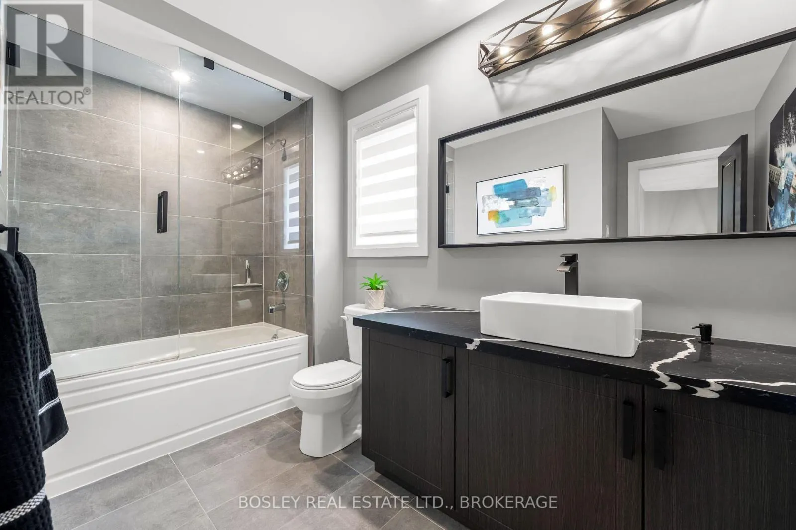 251 SHOREVIEW DRIVE