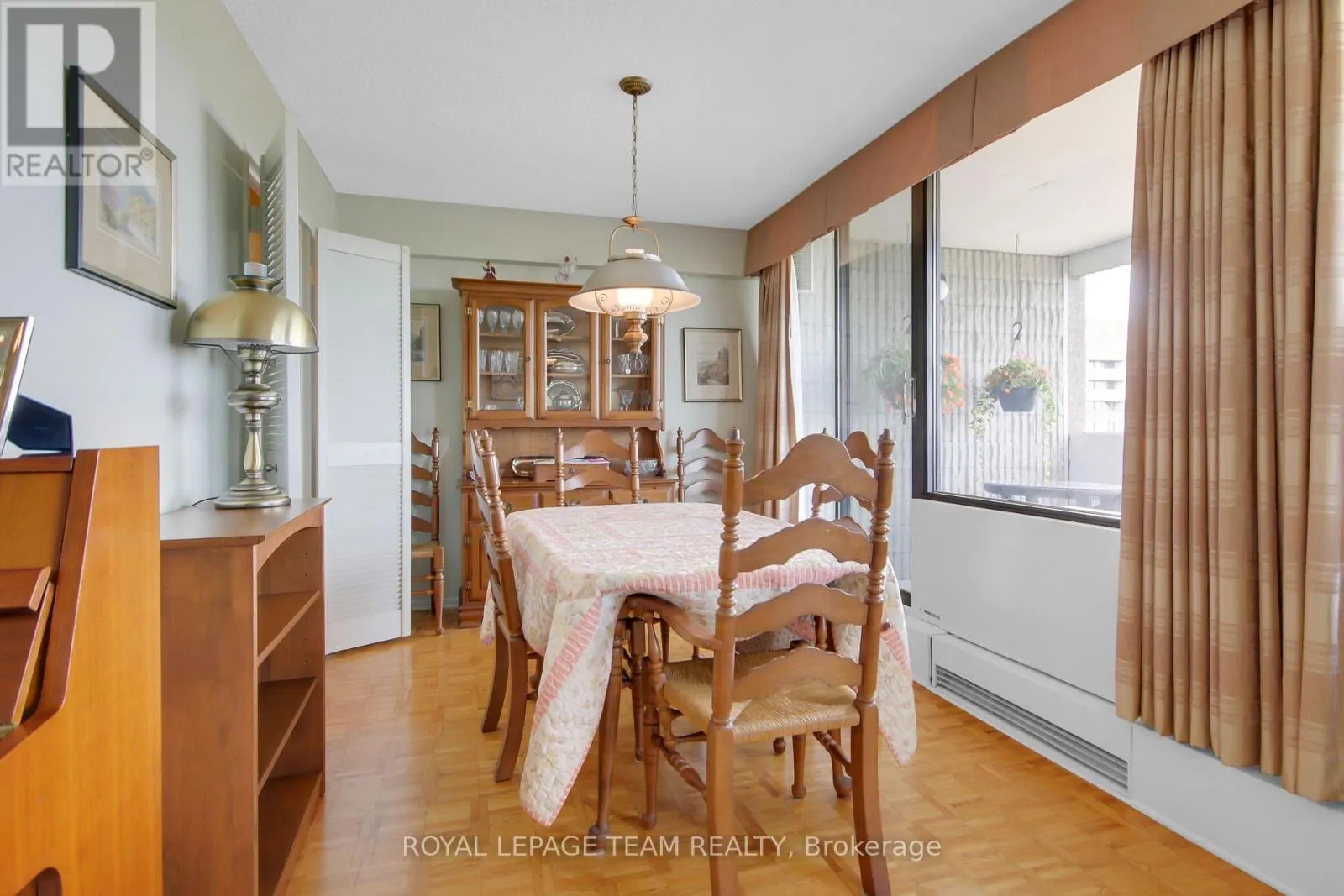 1808 - 1285 CAHILL DRIVE