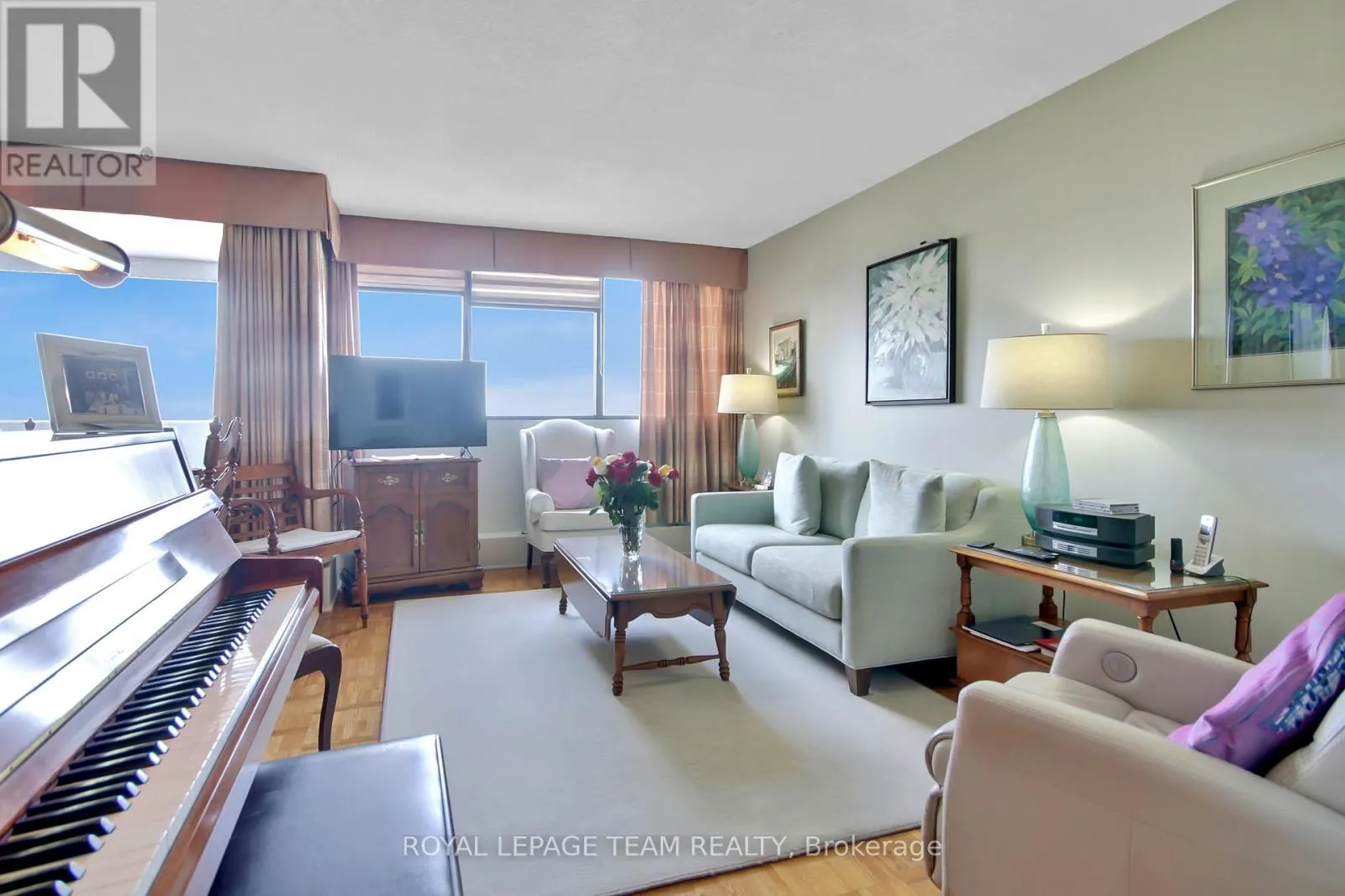 1808 - 1285 CAHILL DRIVE