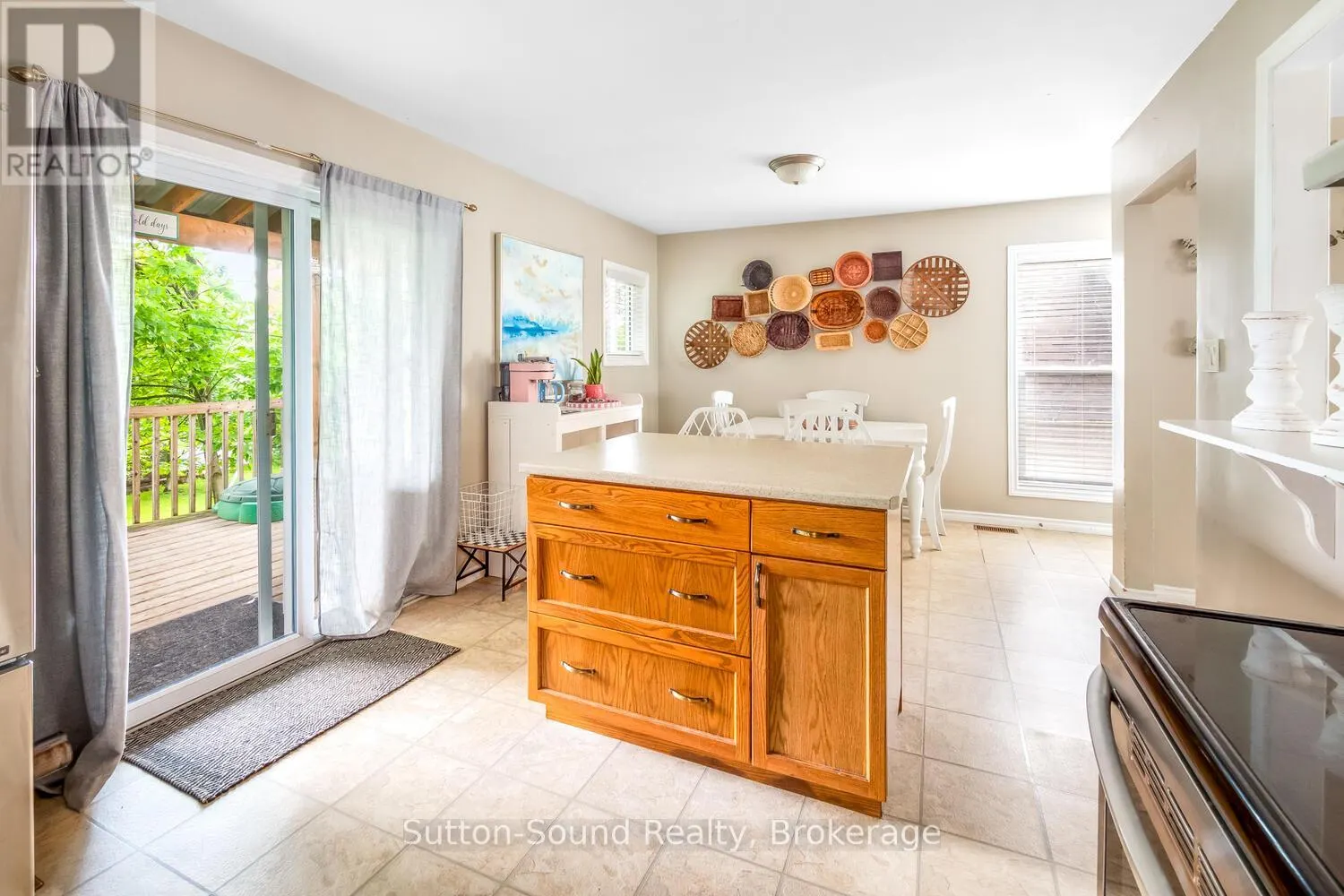 428 11TH A STREET W