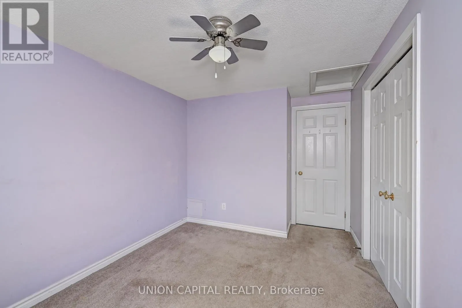 15 WISTERIA COURT