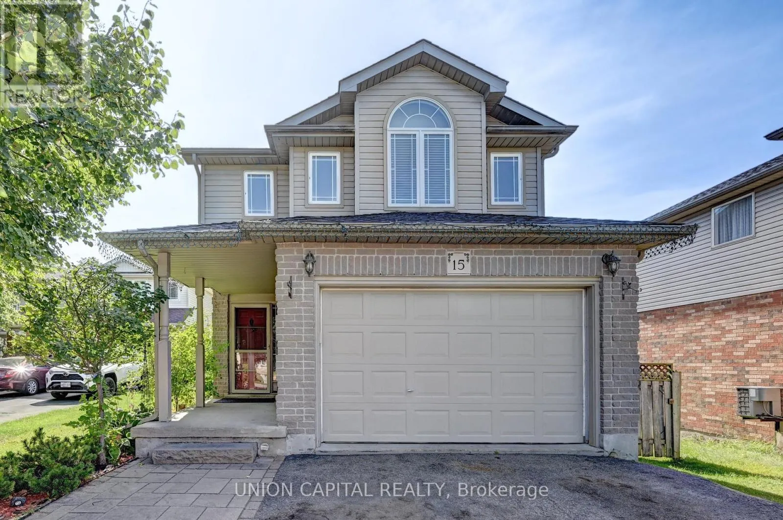 15 WISTERIA COURT