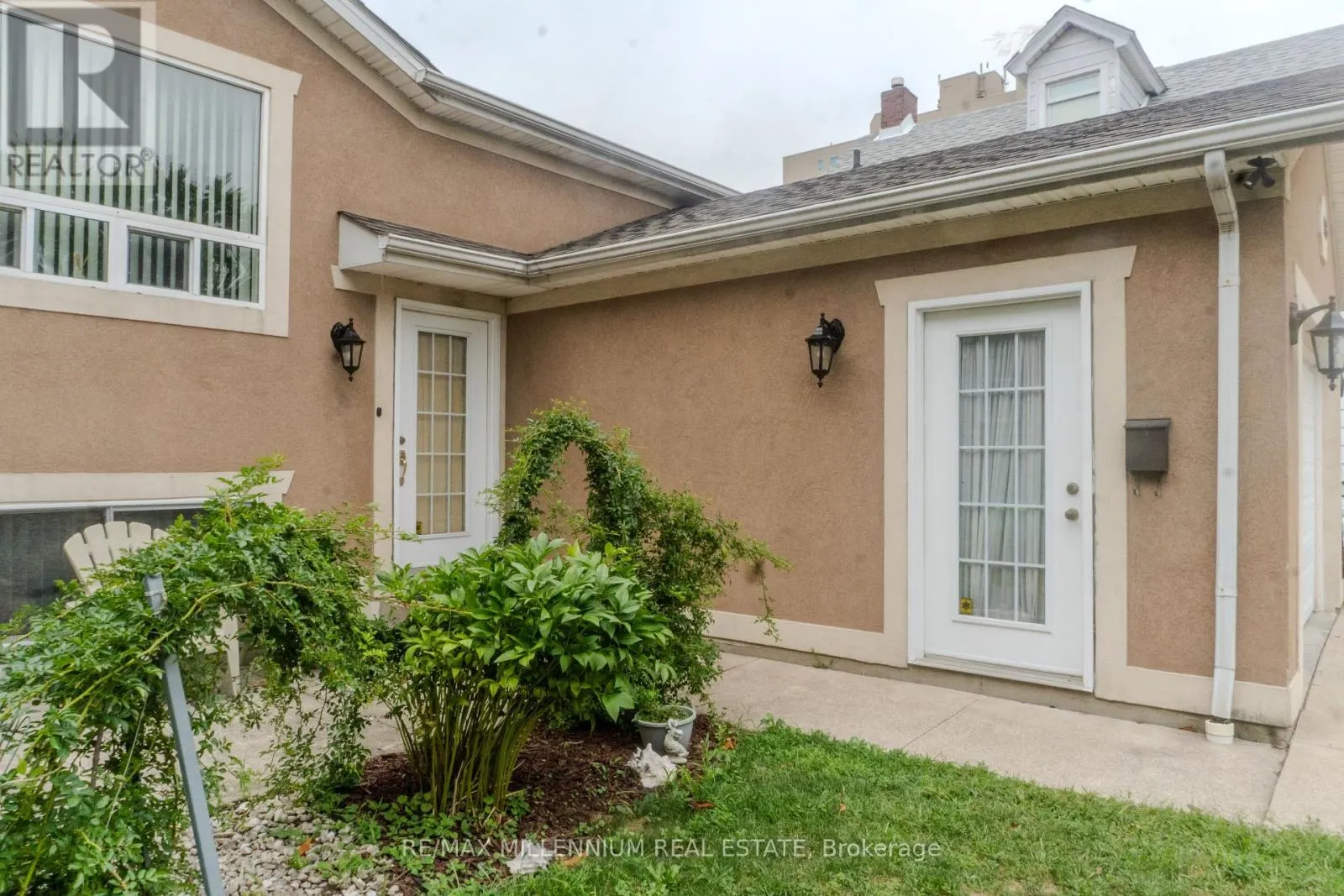 185 ELM AVENUE