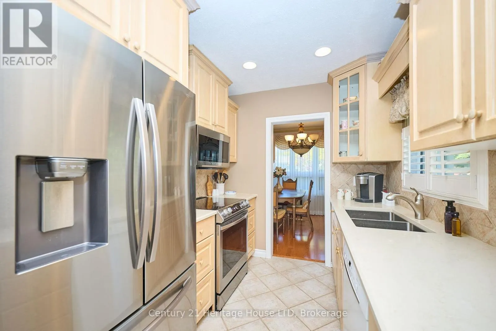 4668 PINEDALE DRIVE
