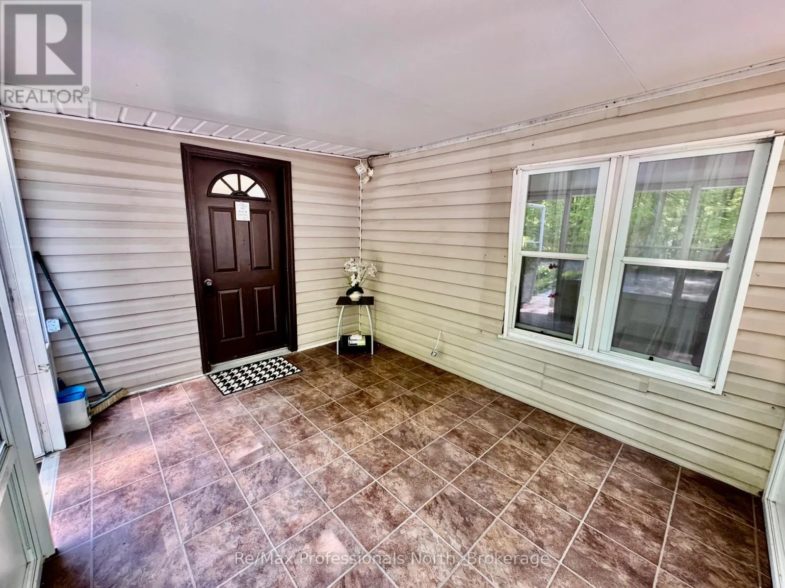 86 - 1007 RACOON ROAD, #86