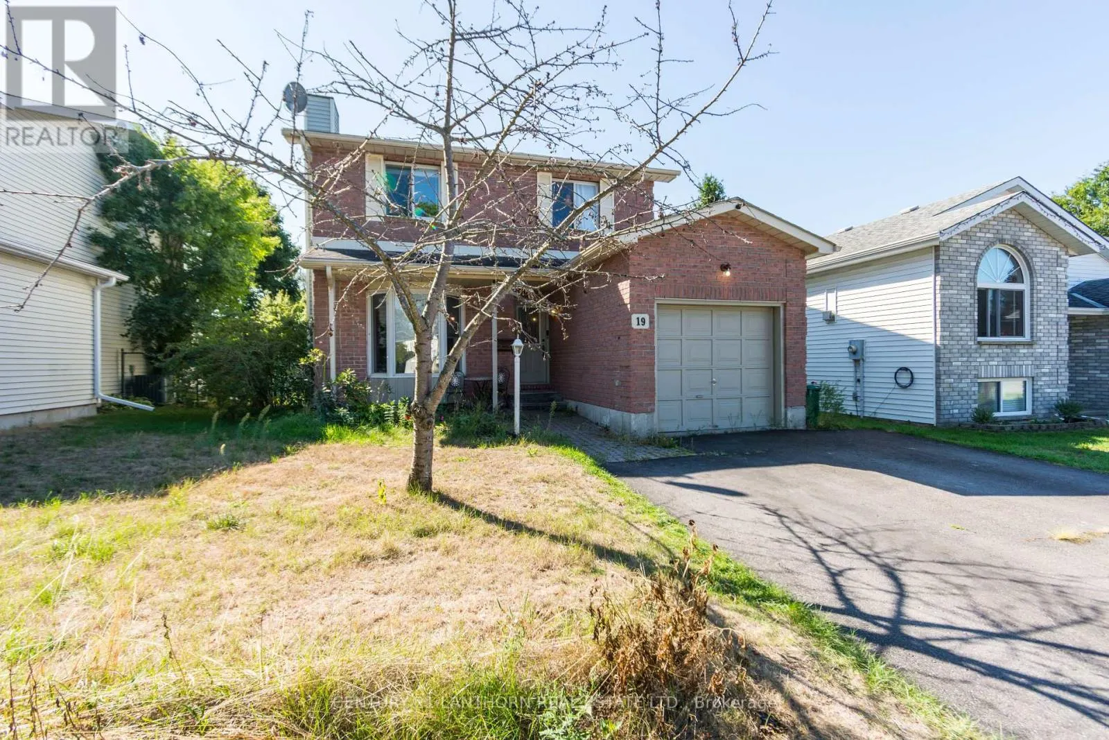 19 BOGART CRESCENT