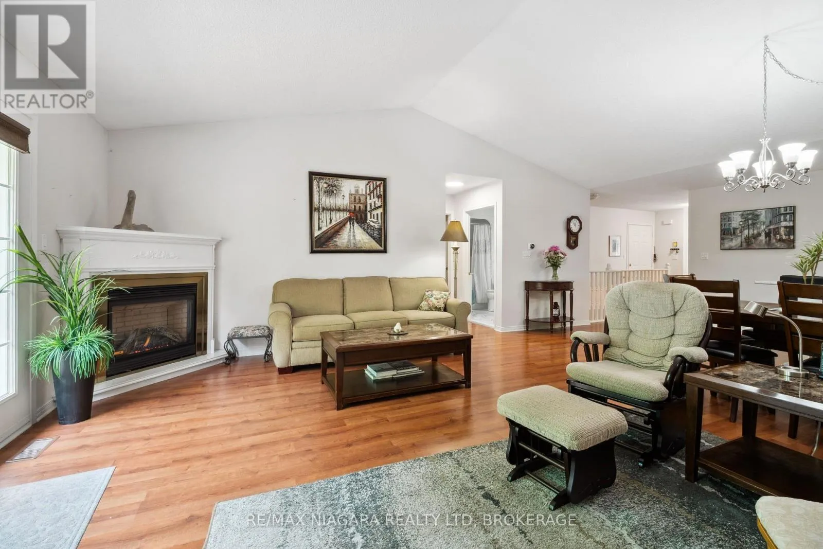 17 - 2684 MEWBURN ROAD, #17