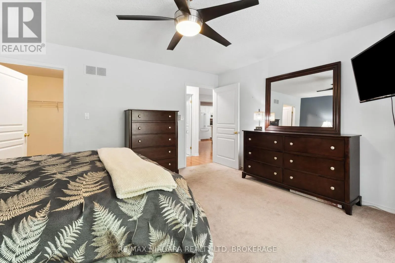 17 - 2684 MEWBURN ROAD, #17