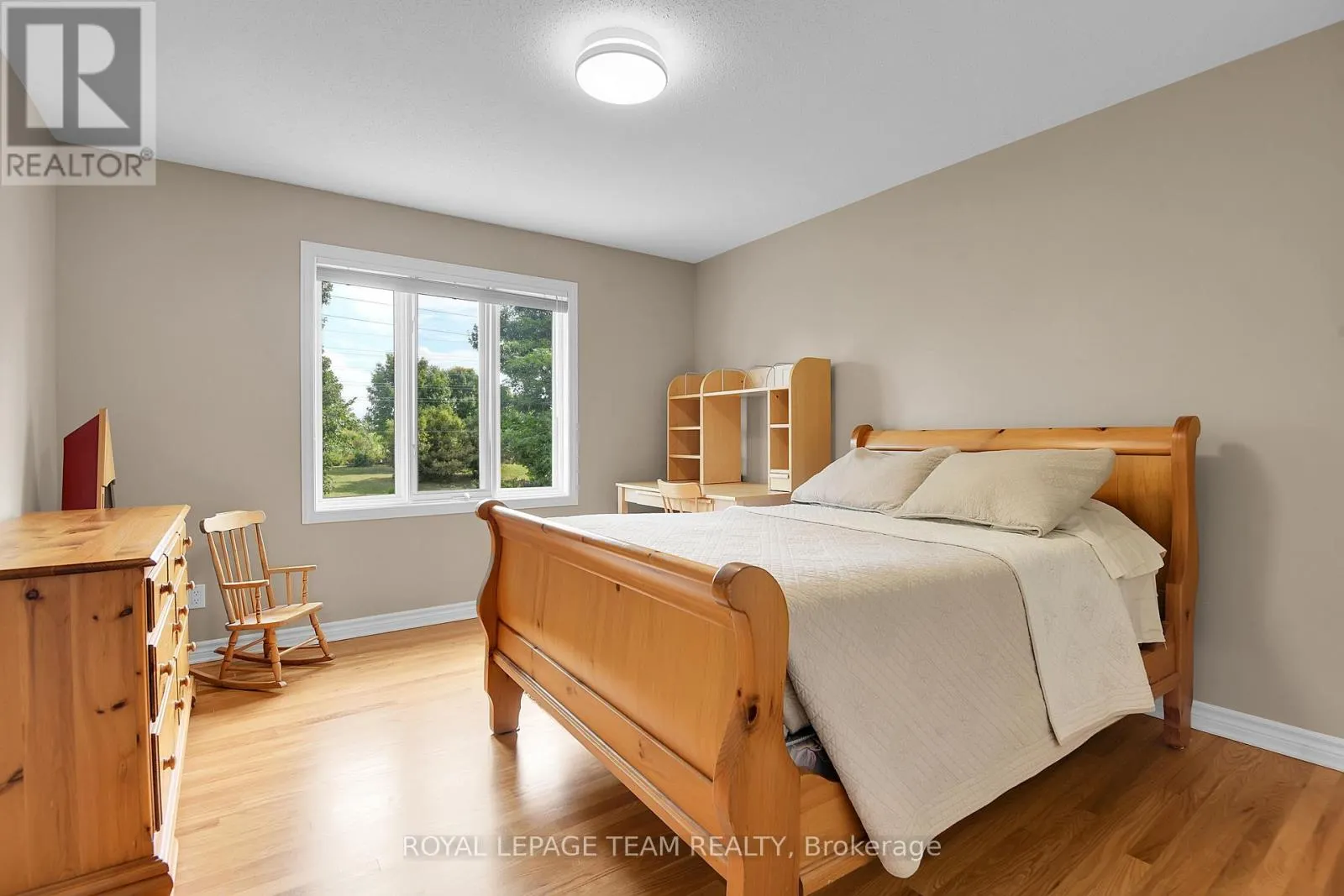 33 NORTHGATE STREET S