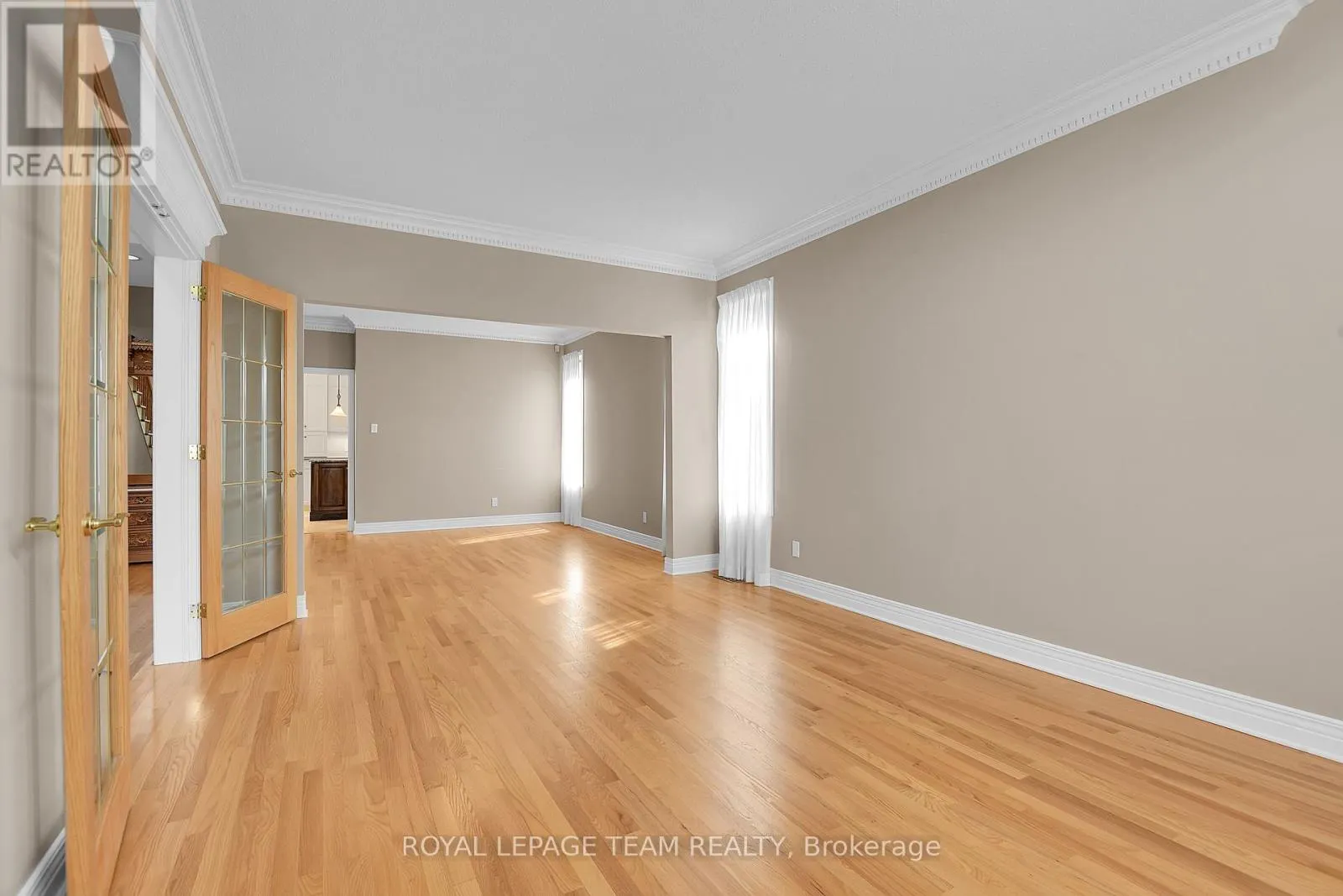 33 NORTHGATE STREET S