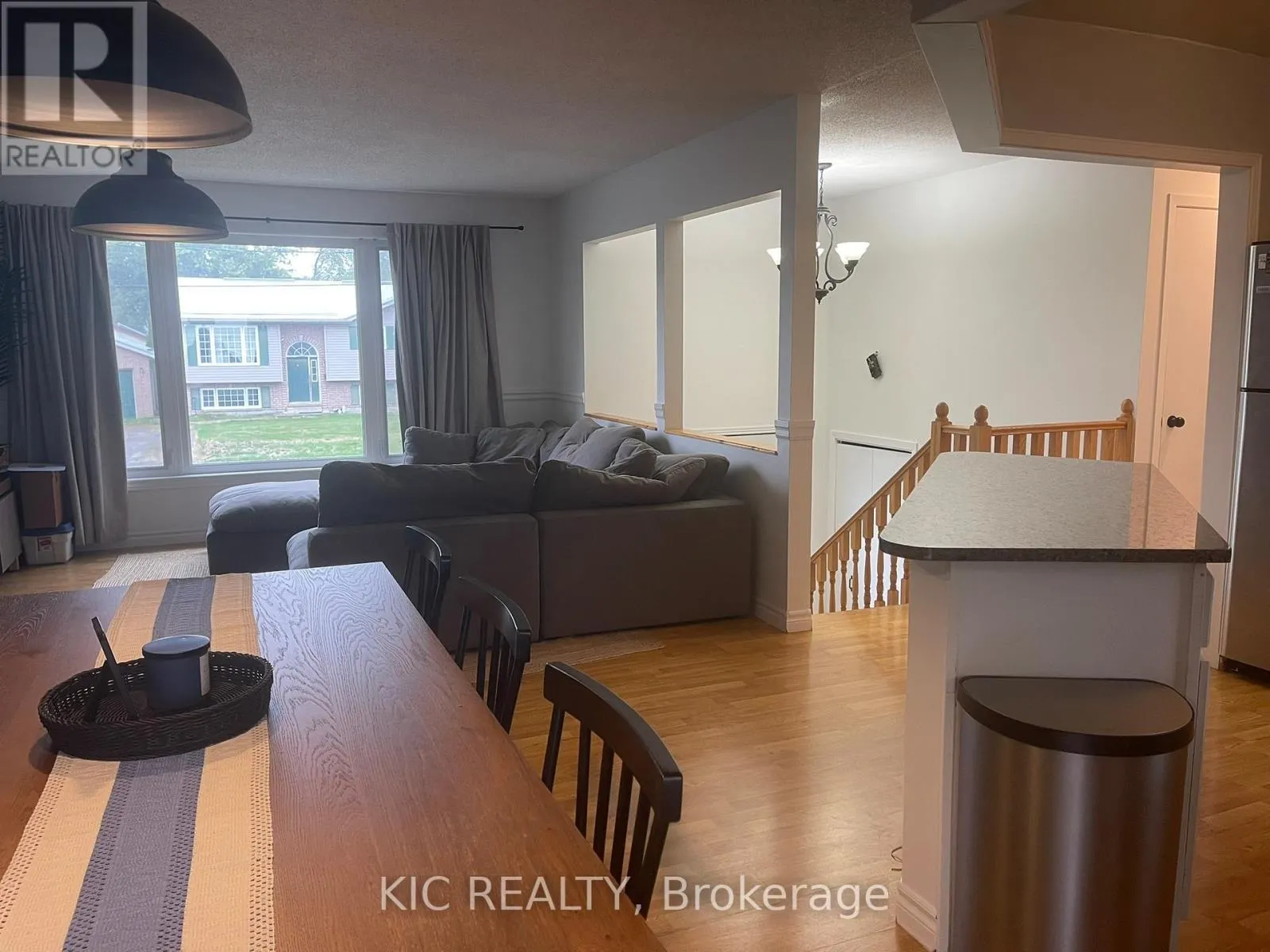 3 CREEKSIDE DRIVE