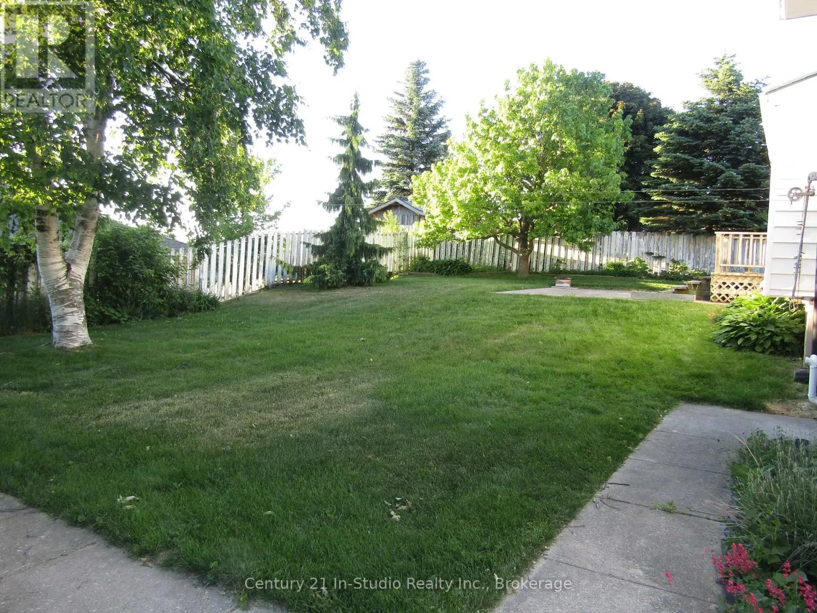 2 - 368 PRINCES STREET S, #2