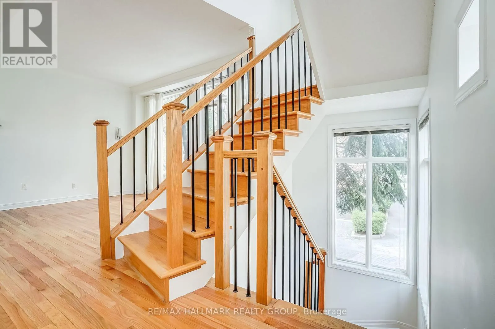 7 - 10 CONCORD STREET N