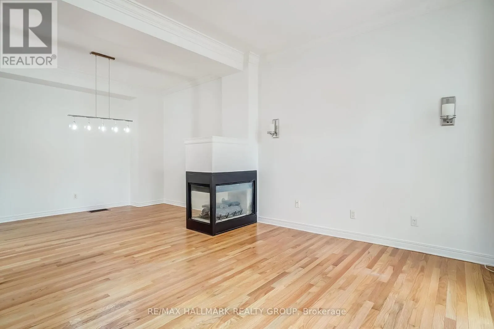 7 - 10 CONCORD STREET N