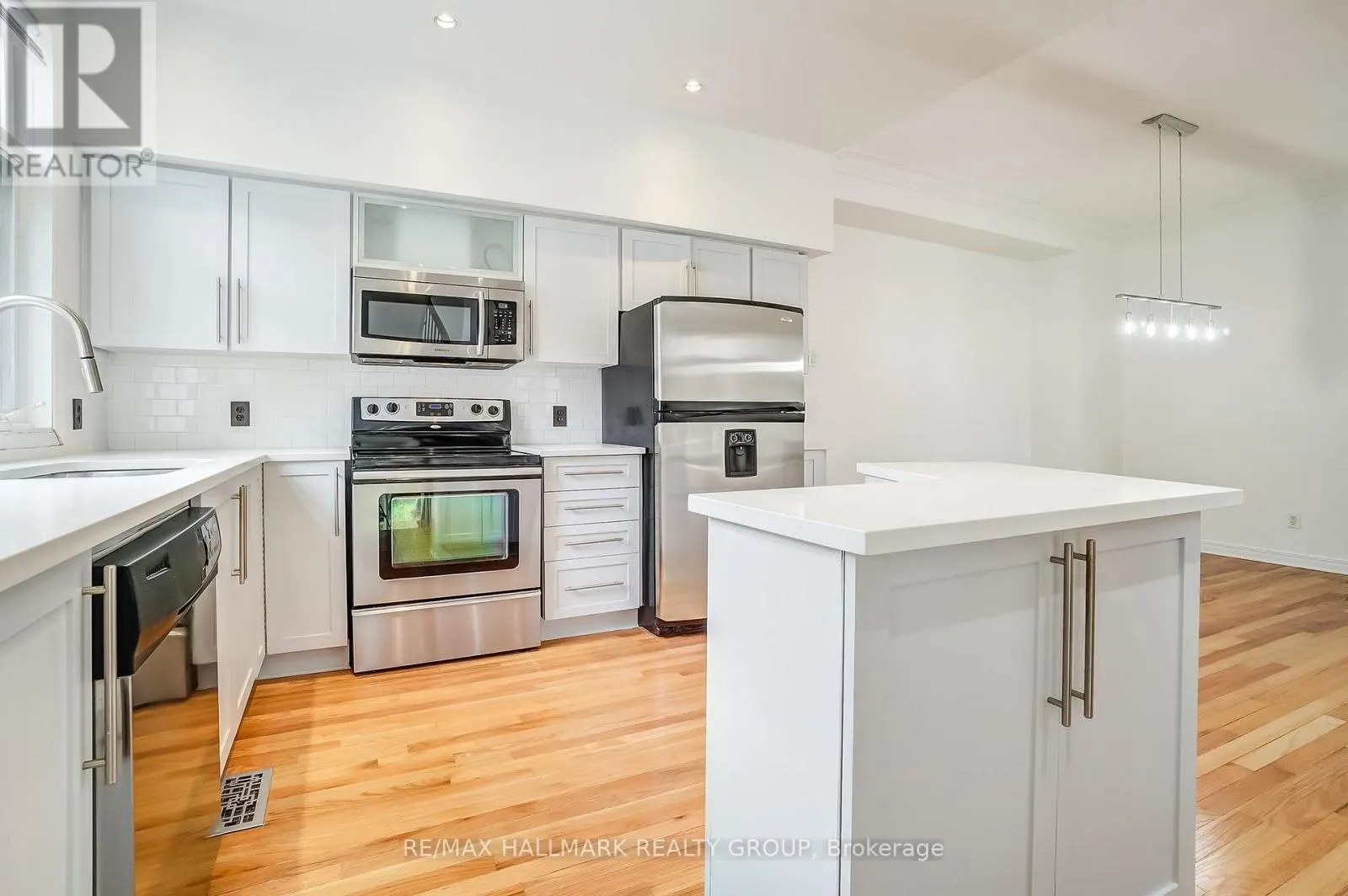 7 - 10 CONCORD STREET N