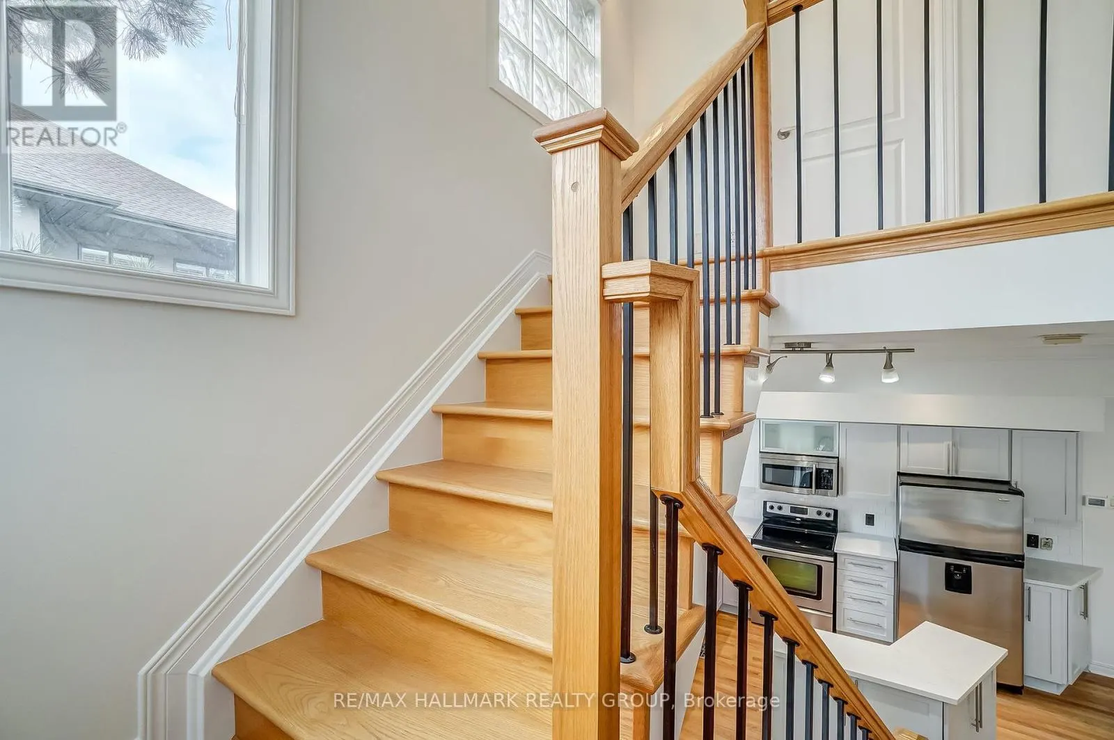 7 - 10 CONCORD STREET N