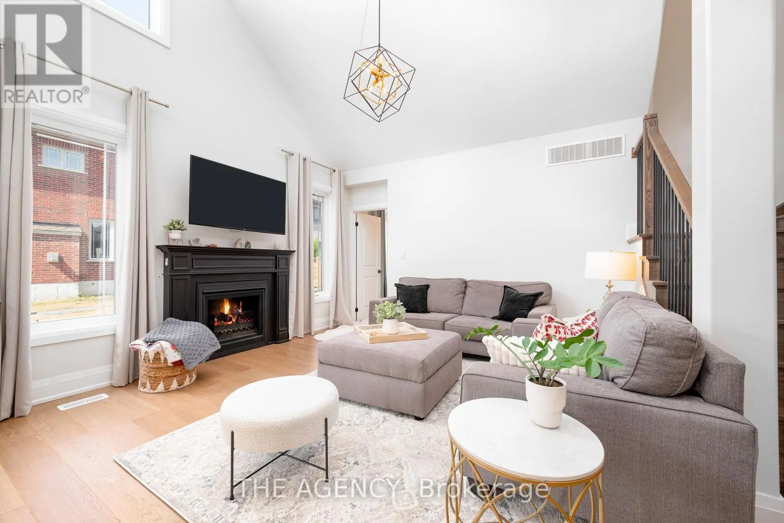 425 MELLING AVENUE