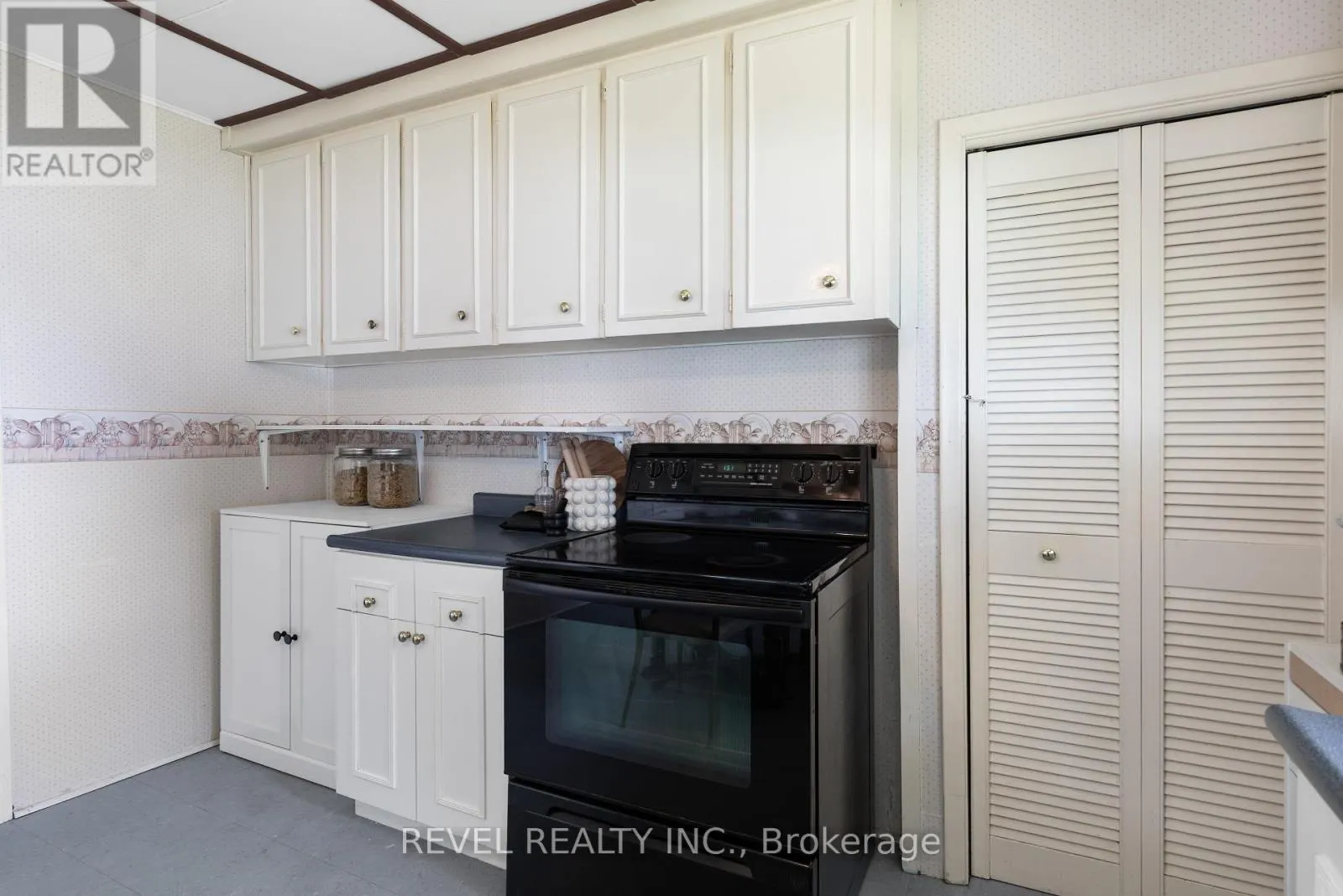 144 STARR BOULEVARD