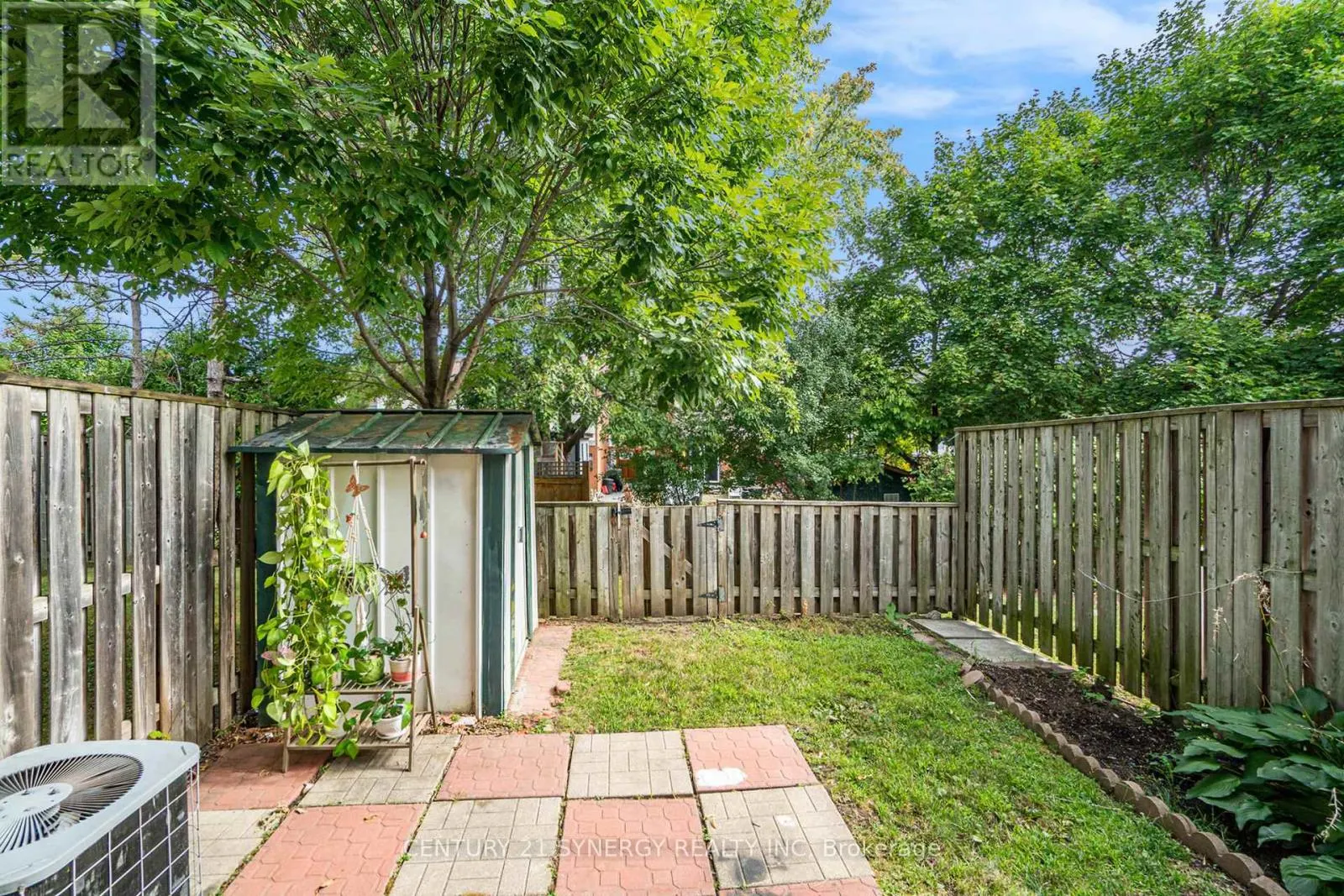 14 - 2570 SOUTHVALE CRESCENT