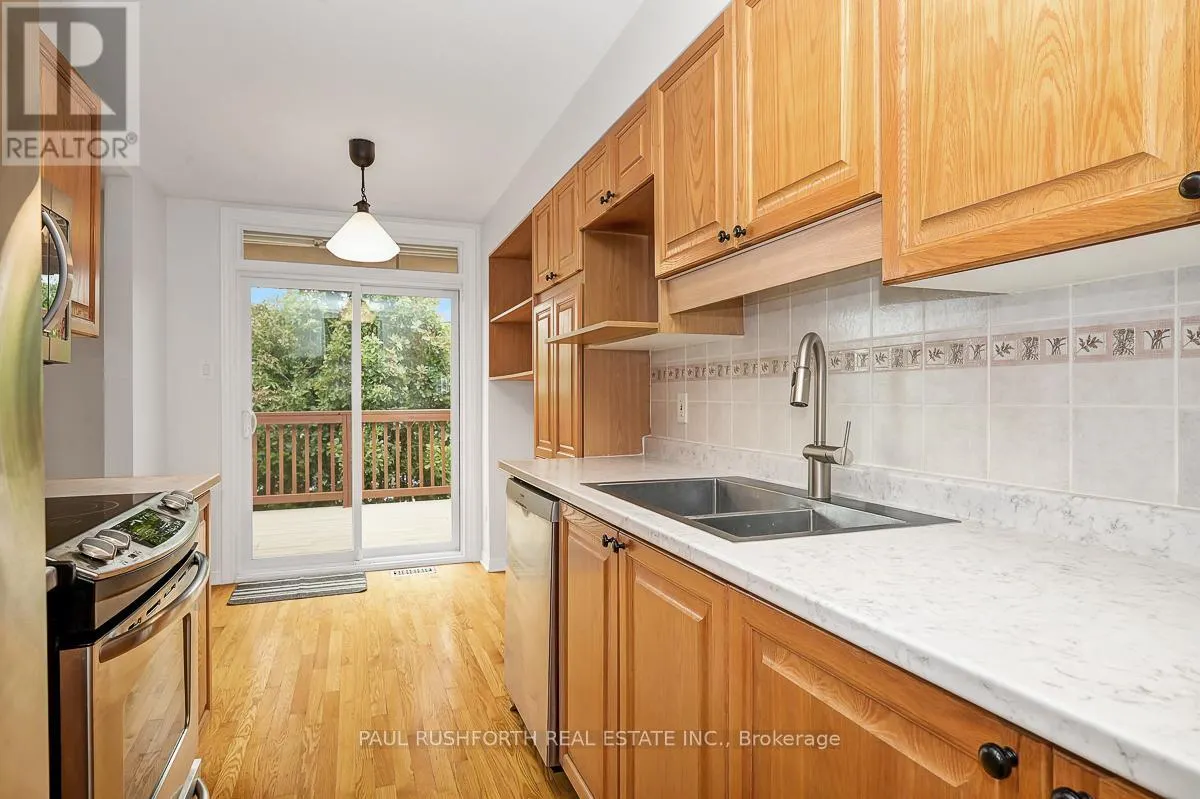115 TALL OAK PRIVATE