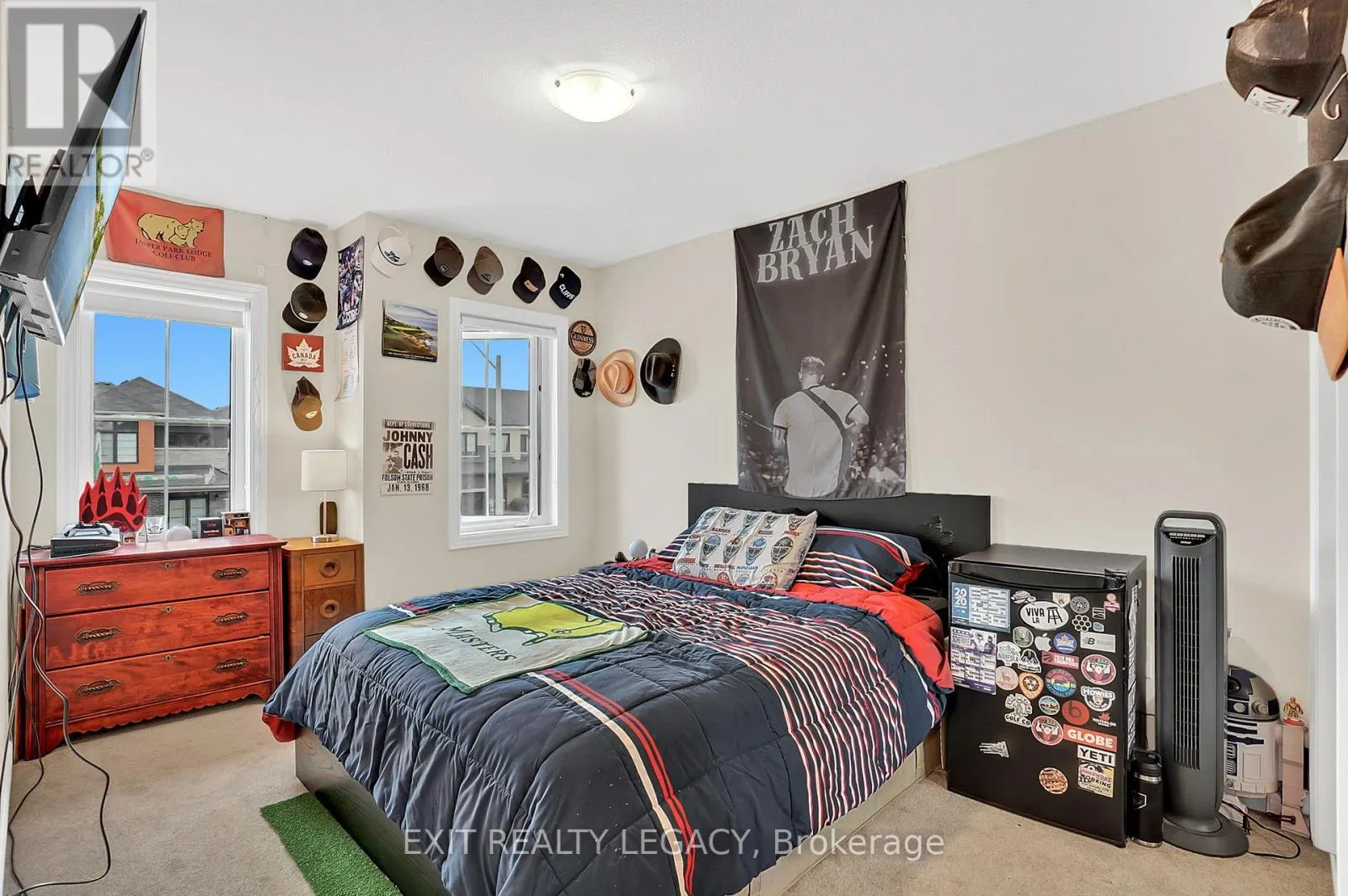 15 SUN HAVEN LANE