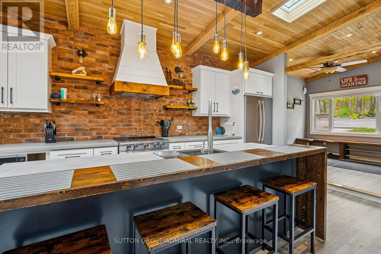 1023 KIRKPATRICK LANE