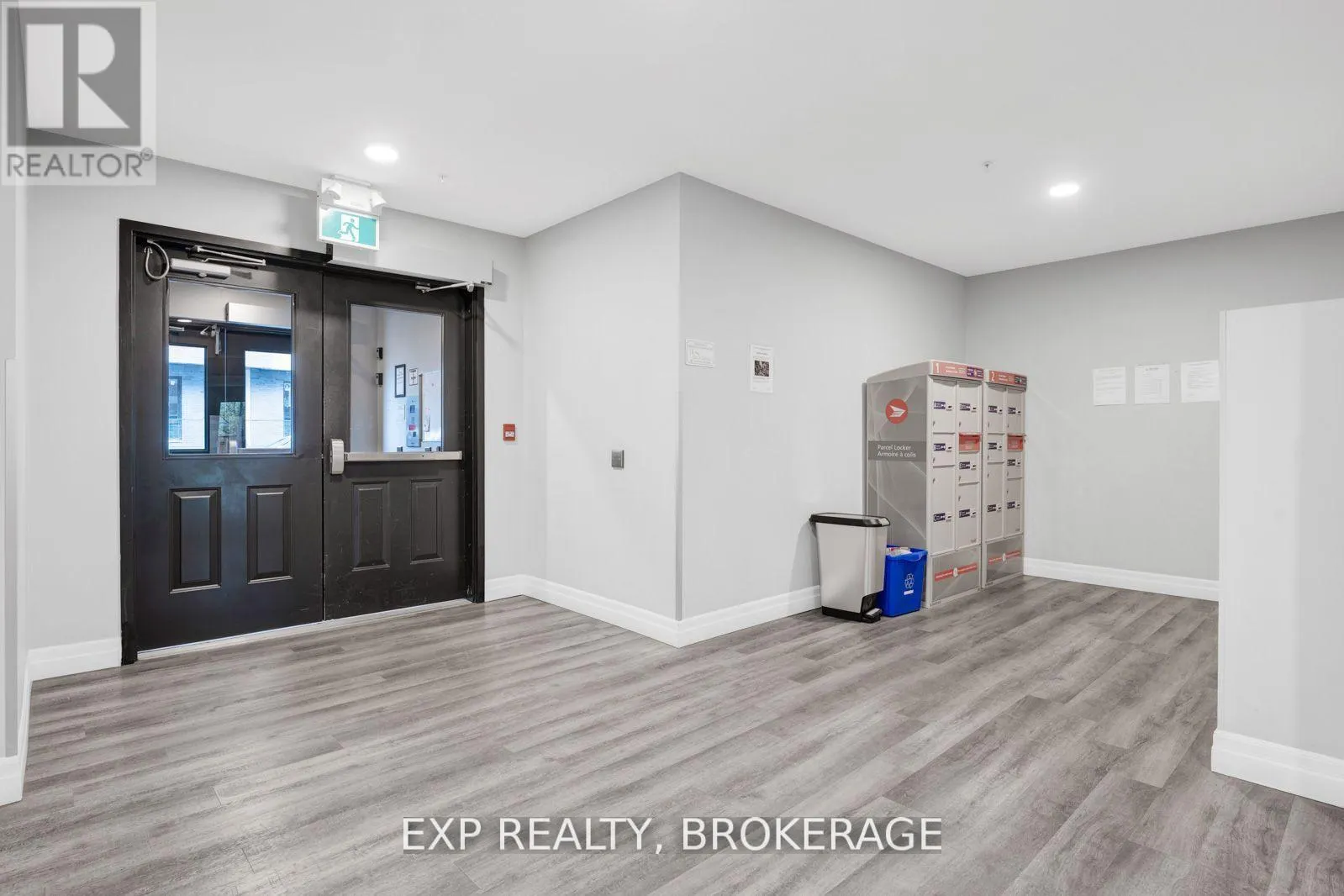 405 - 501 FRONTENAC STREET, #405